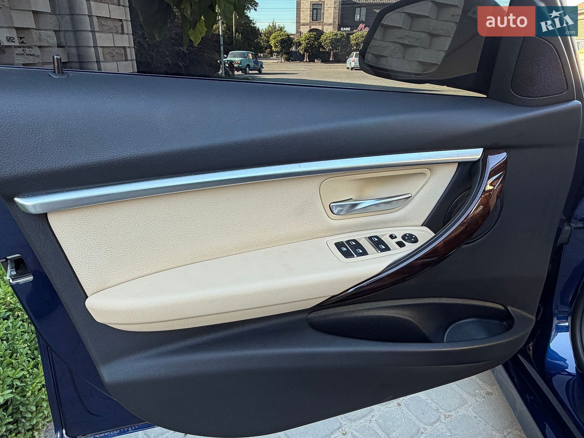 BMW 3 Series 2018 VIN WBA8D9C58JA607503 фото оголошення 30 з 45