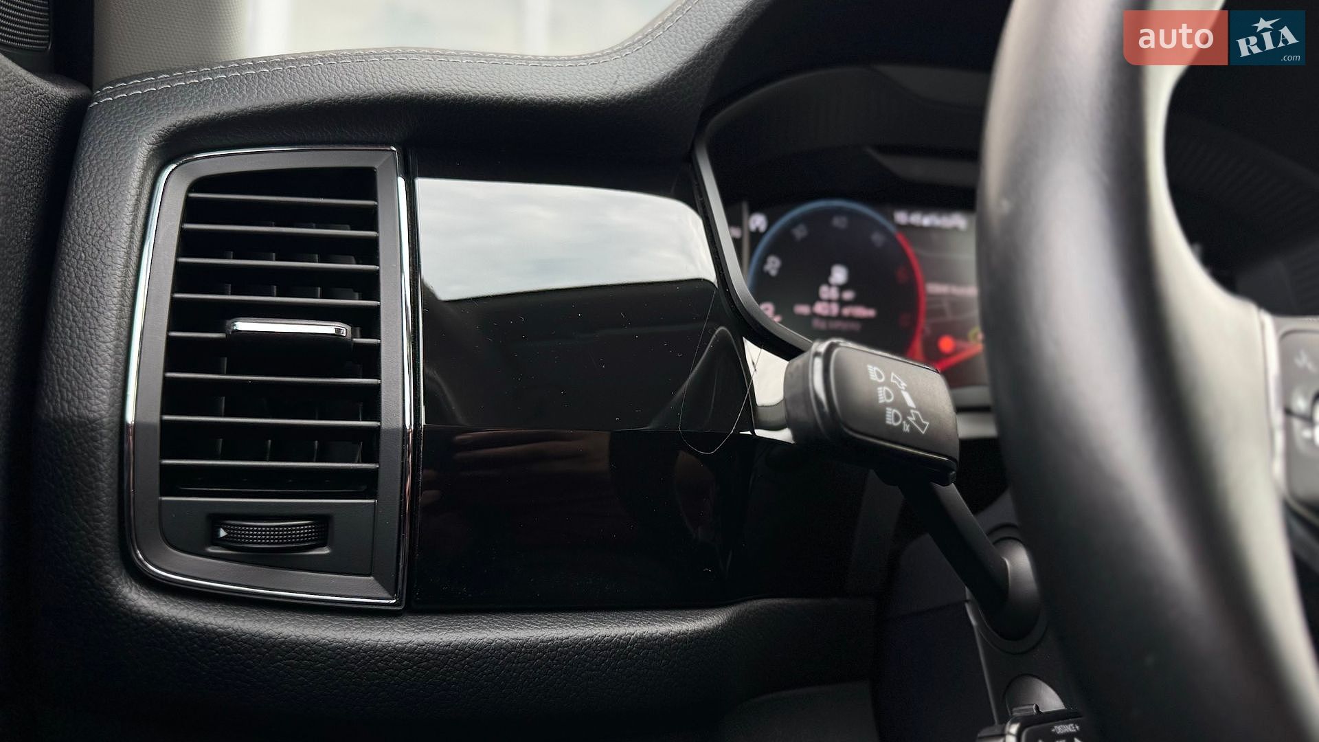Skoda Kodiaq 2023 VIN TMBLN7NS8PB400887 фото оголошення 37 з 75