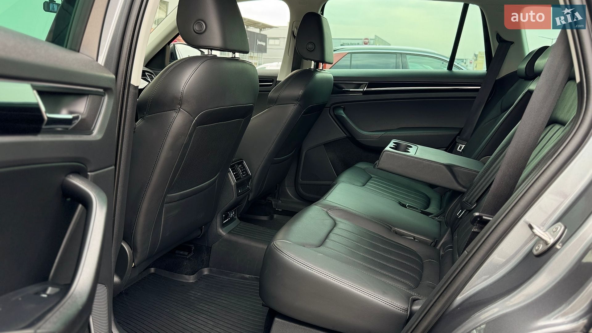 Skoda Kodiaq 2023 VIN TMBLN7NS8PB400887 фото оголошення 54 з 75