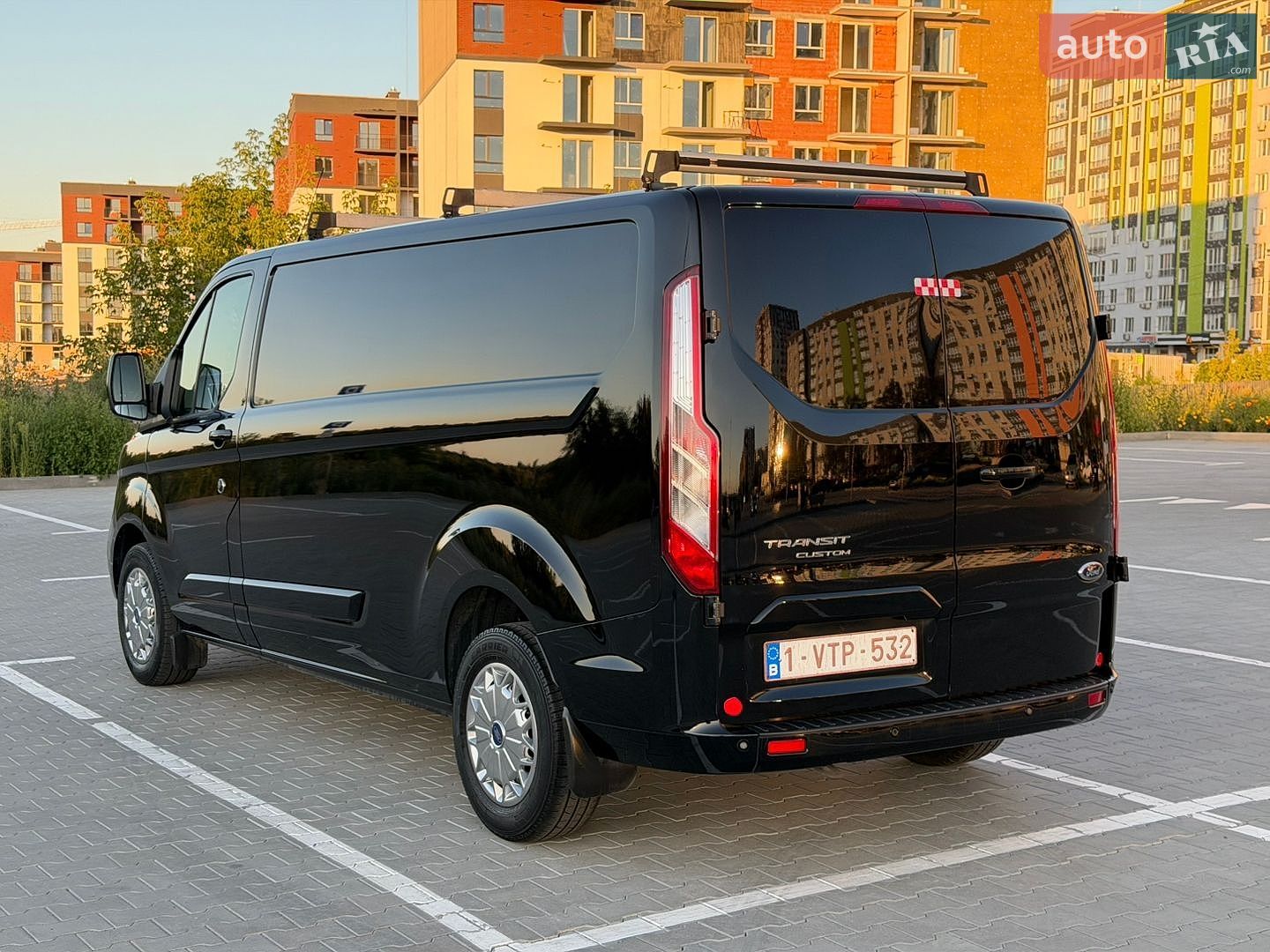 Ford Transit Custom 2019 VIN WF0YXXTTGYKC38994 фото оголошення 4 з 65