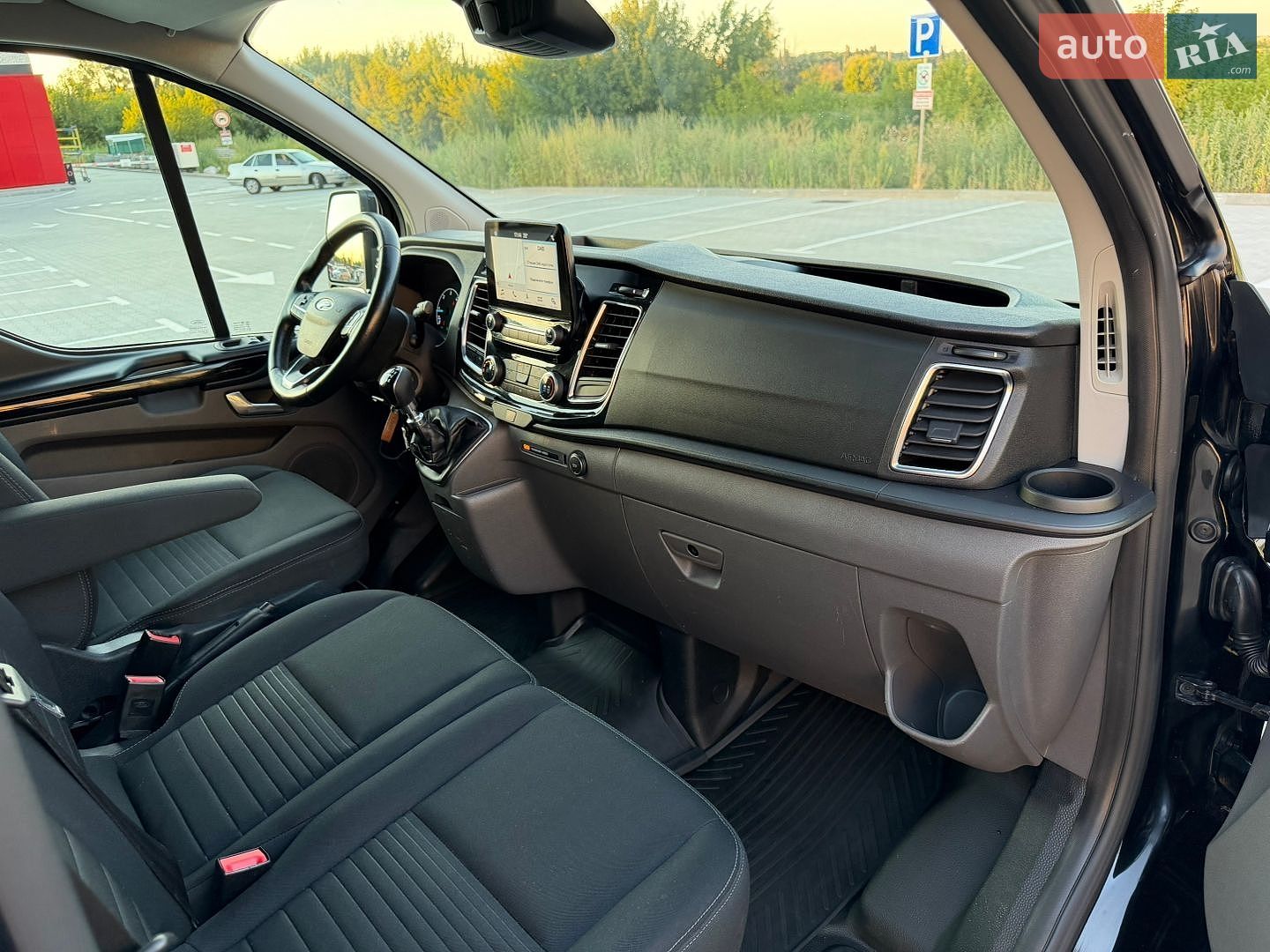 Ford Transit Custom 2019 VIN WF0YXXTTGYKC38994 фото оголошення 48 з 65