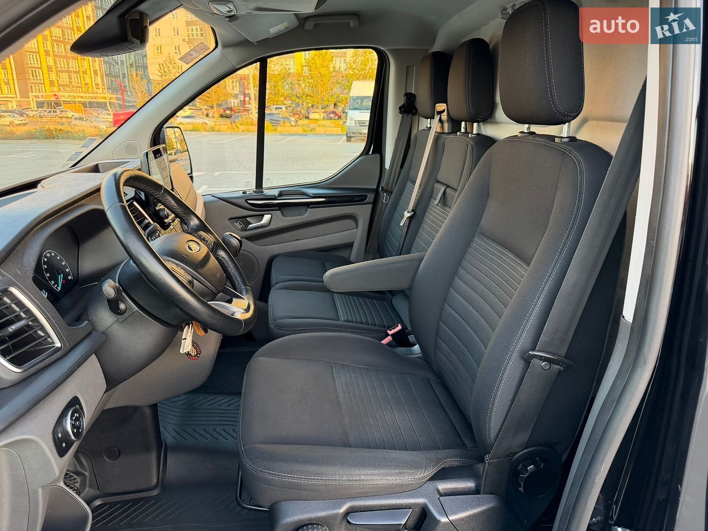 Ford Transit Custom 2019 VIN WF0YXXTTGYKC38994 фото оголошення 63 з 65