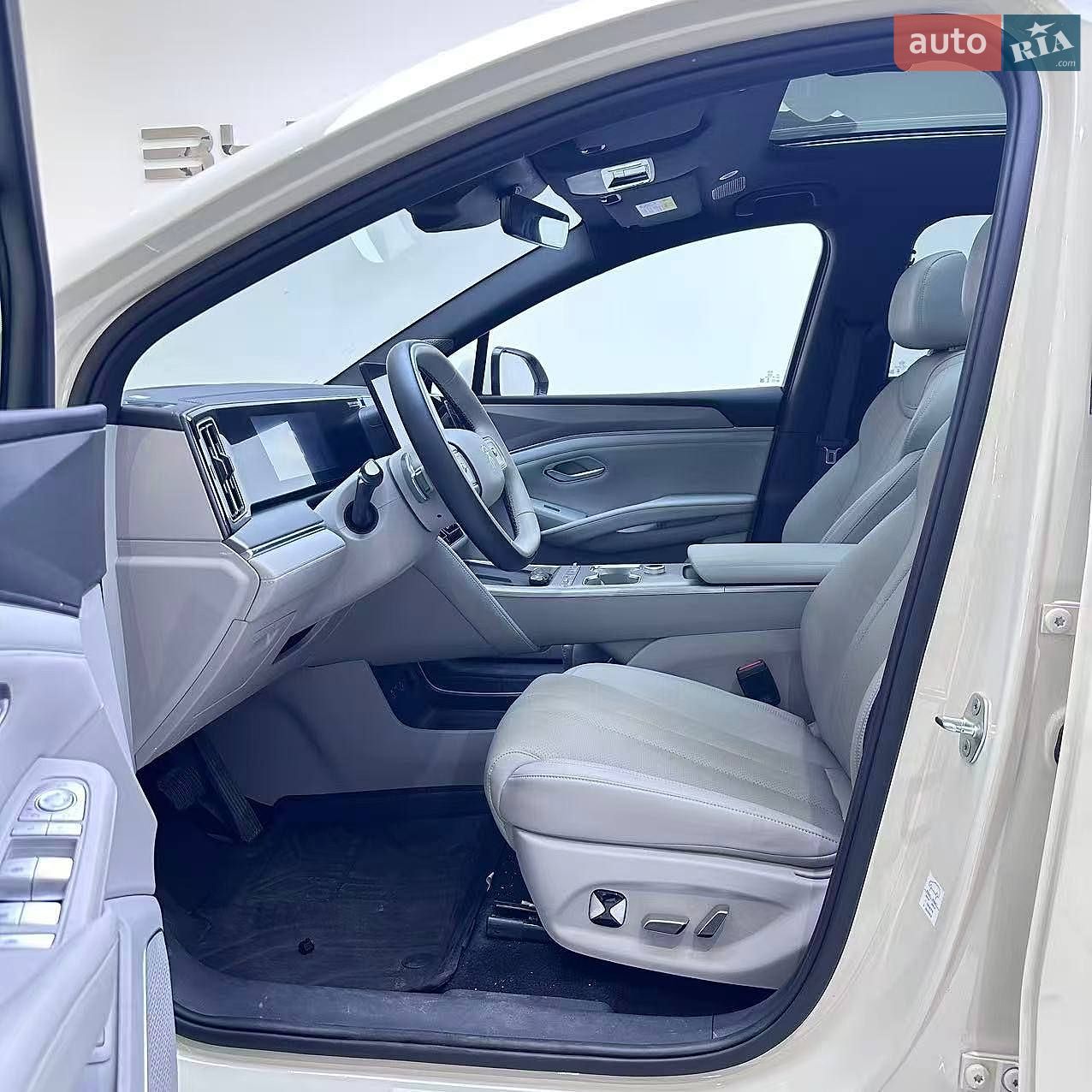 BYD Song Ultra EV 2026 VIN LC0CH4CD5T5141297 фото оголошення 2 з 6