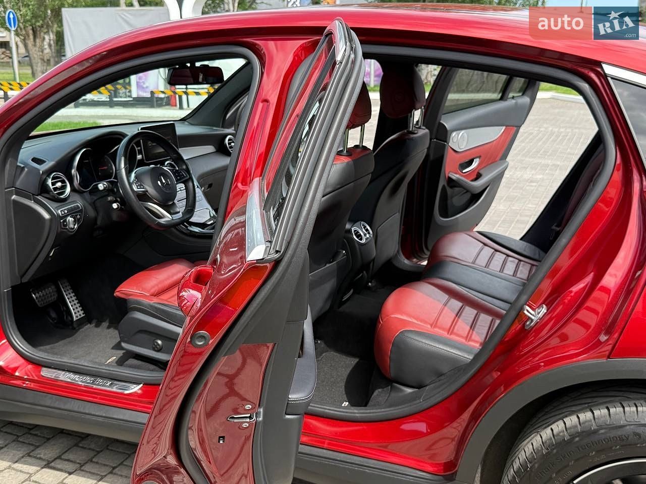 Mercedes-Benz GLC-Class 2018 VIN WDC2533091F527488 фото оголошення 9 з 15