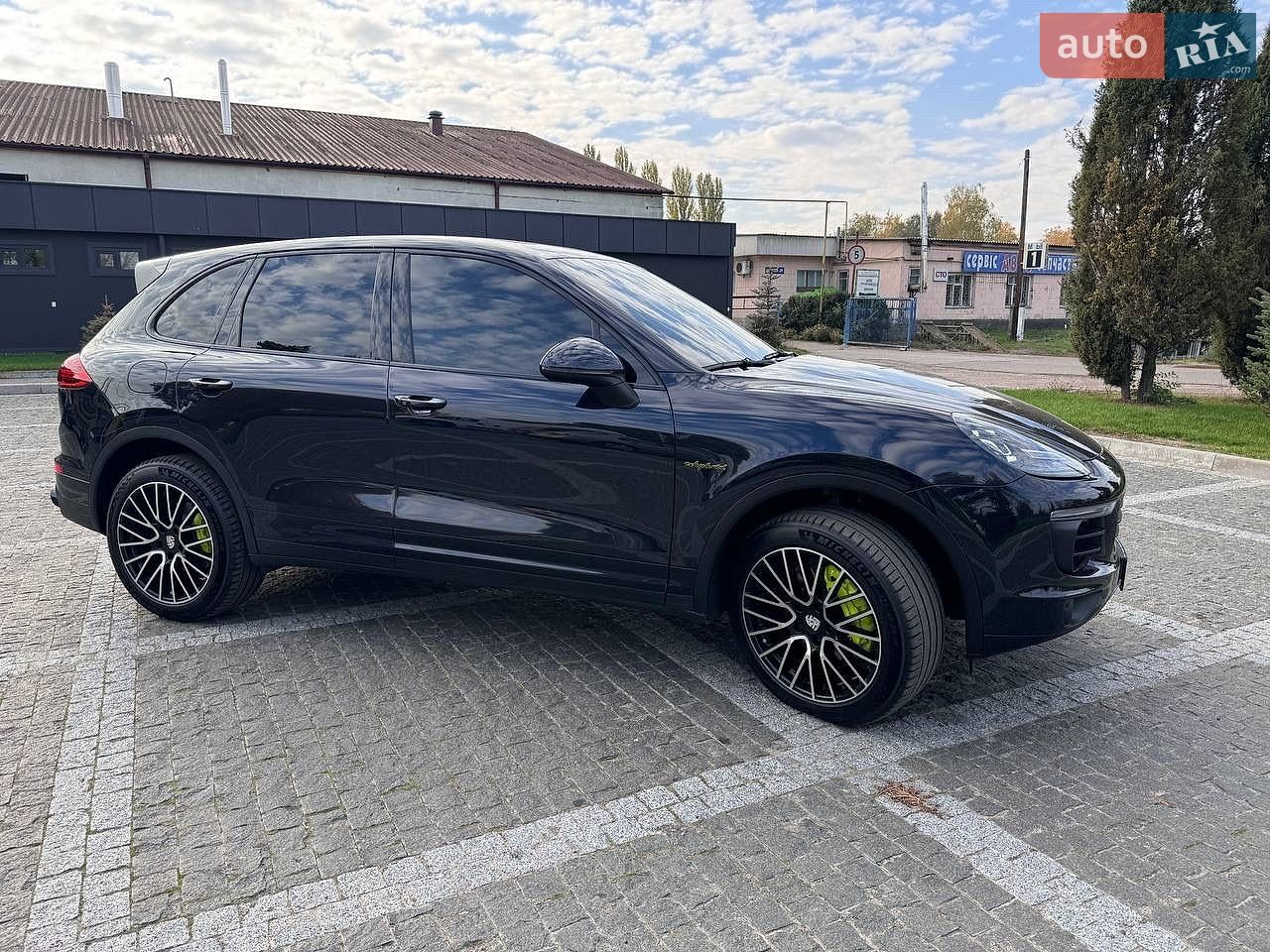 Porsche Cayenne 2016 VIN WP1AE2A20GLA17745 фото оголошення 40 з 52