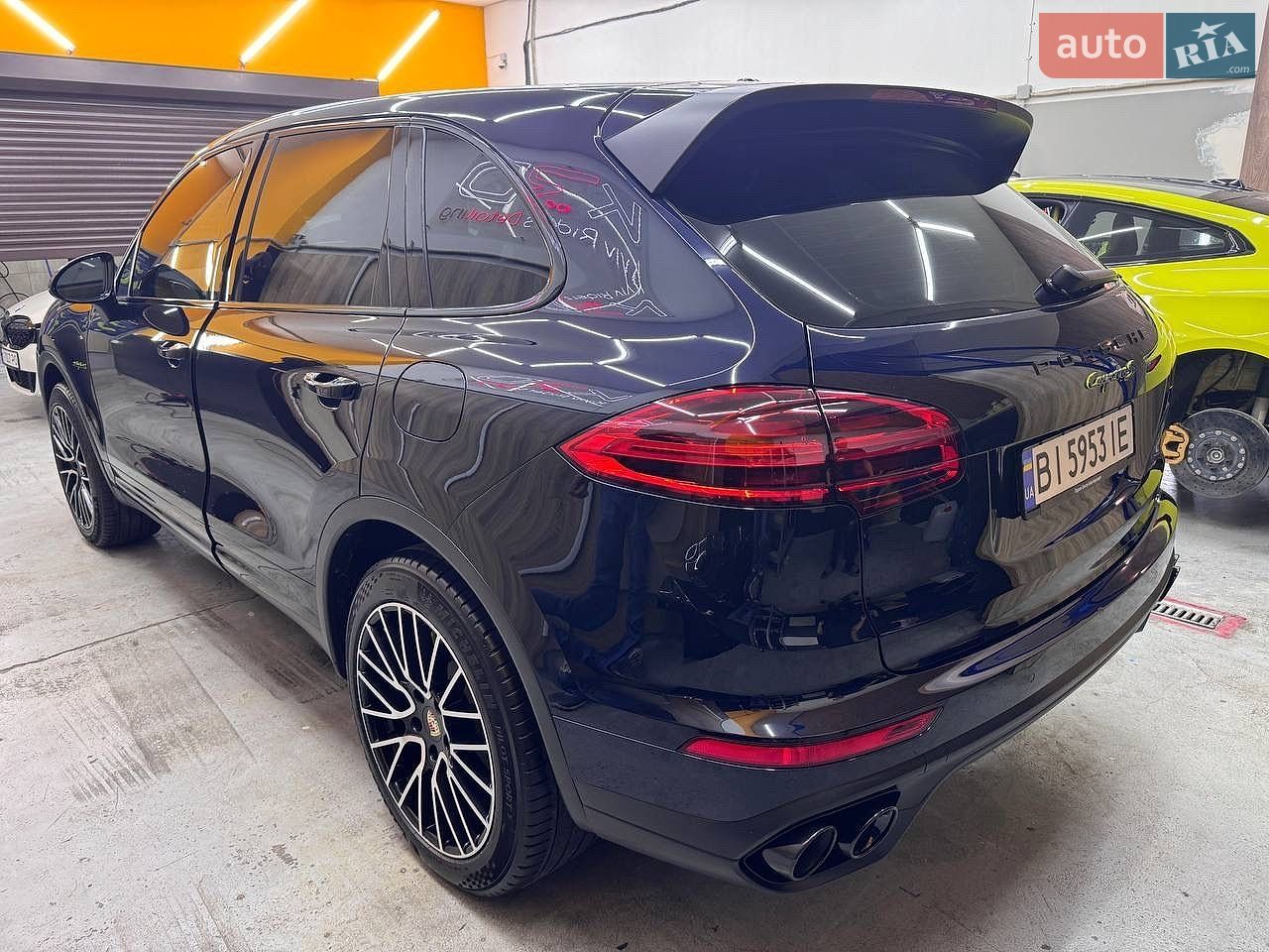 Porsche Cayenne 2016 VIN WP1AE2A20GLA17745 фото оголошення 45 з 52