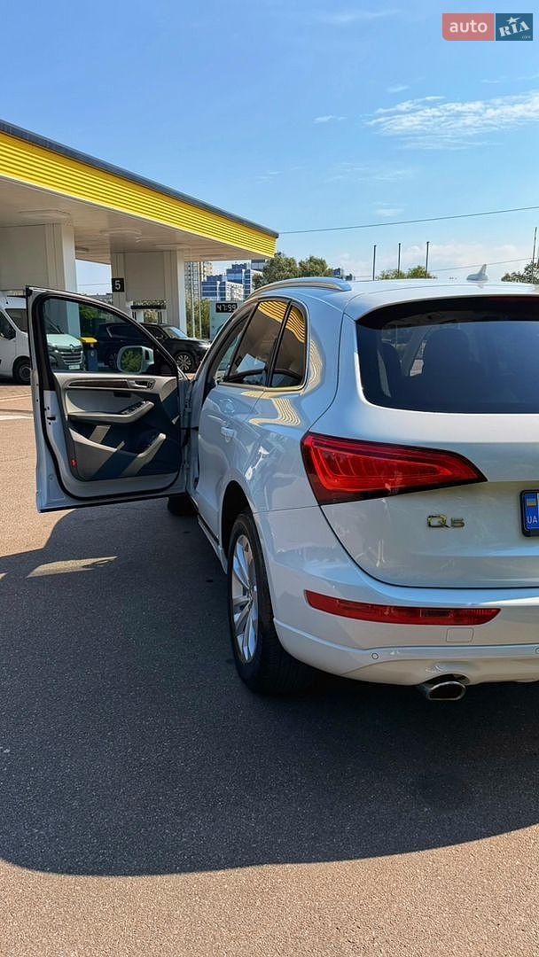 Audi Q5 2013 VIN WA1LFAFP5EA042181 фото оголошення 3 з 27