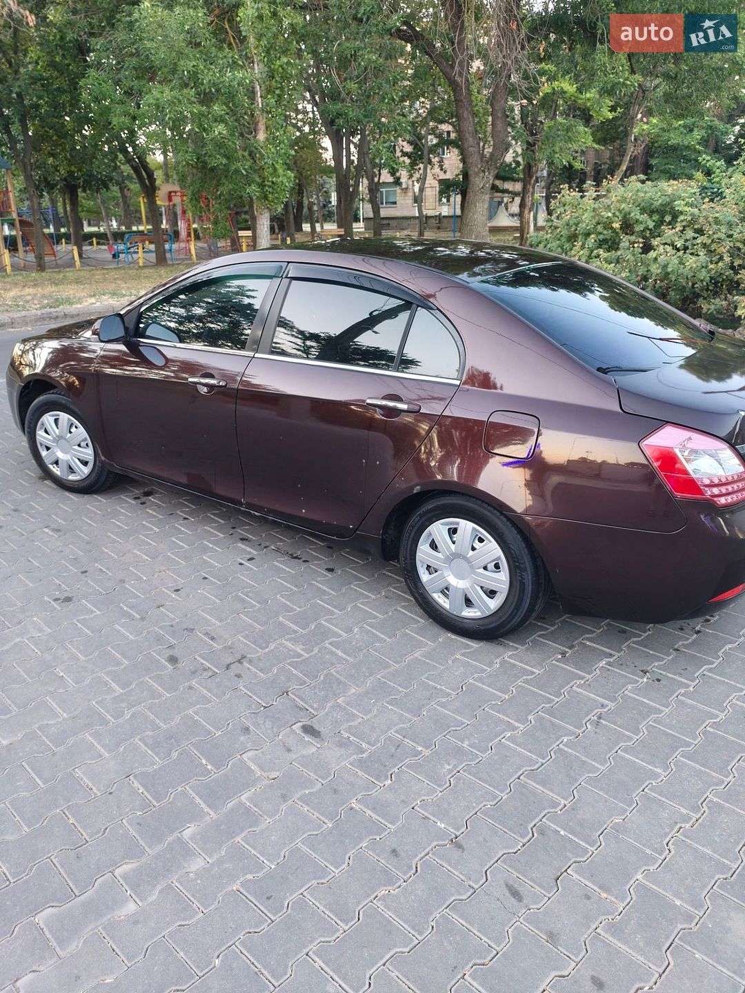 Geely Emgrand 7 (EC7) 2013 VIN L6T7824S7DN034946 фото оголошення 2 з 11