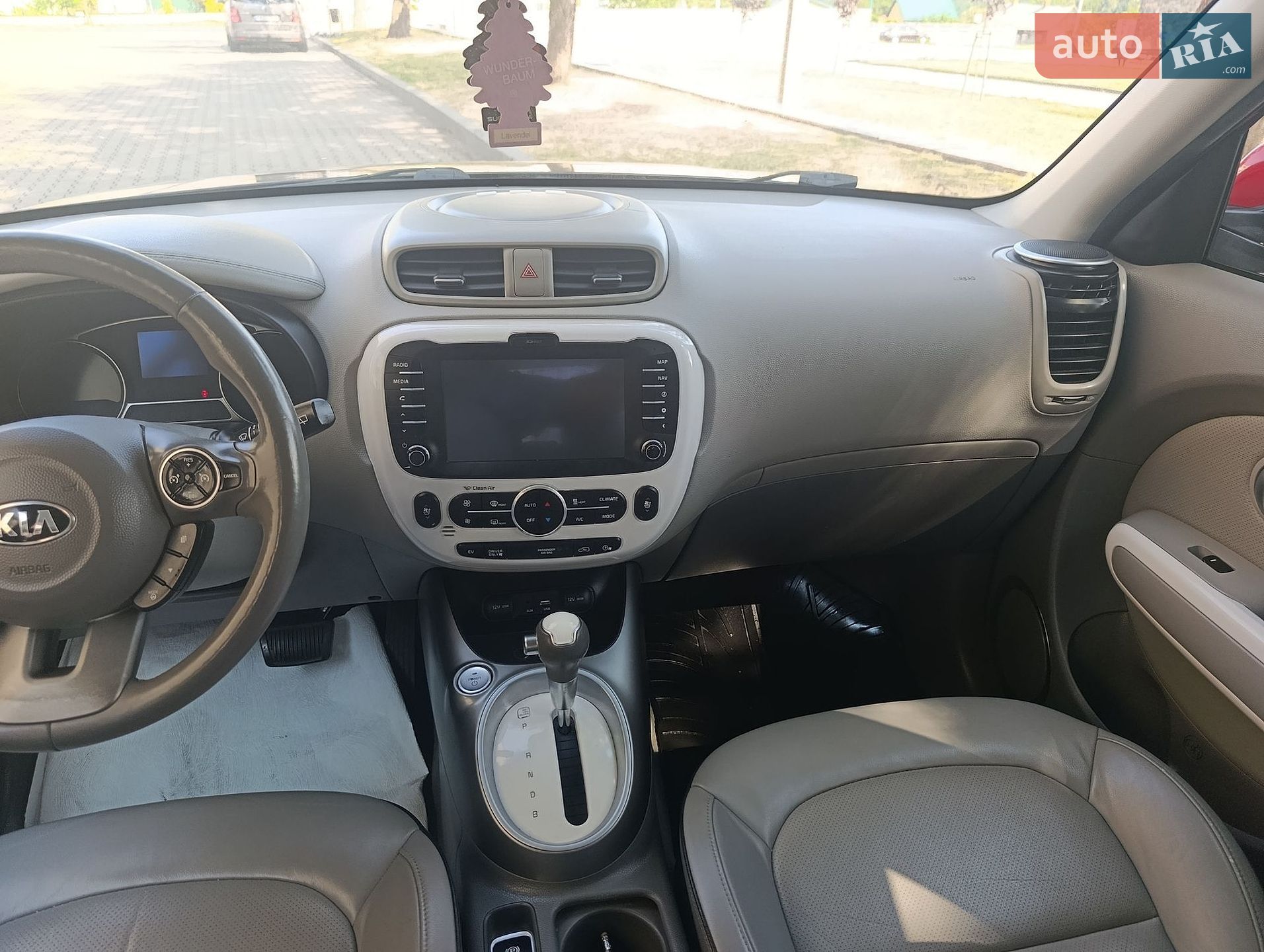 Kia Soul 2015 VIN KNAJX81EFF7002834 фото оголошення 23 з 24