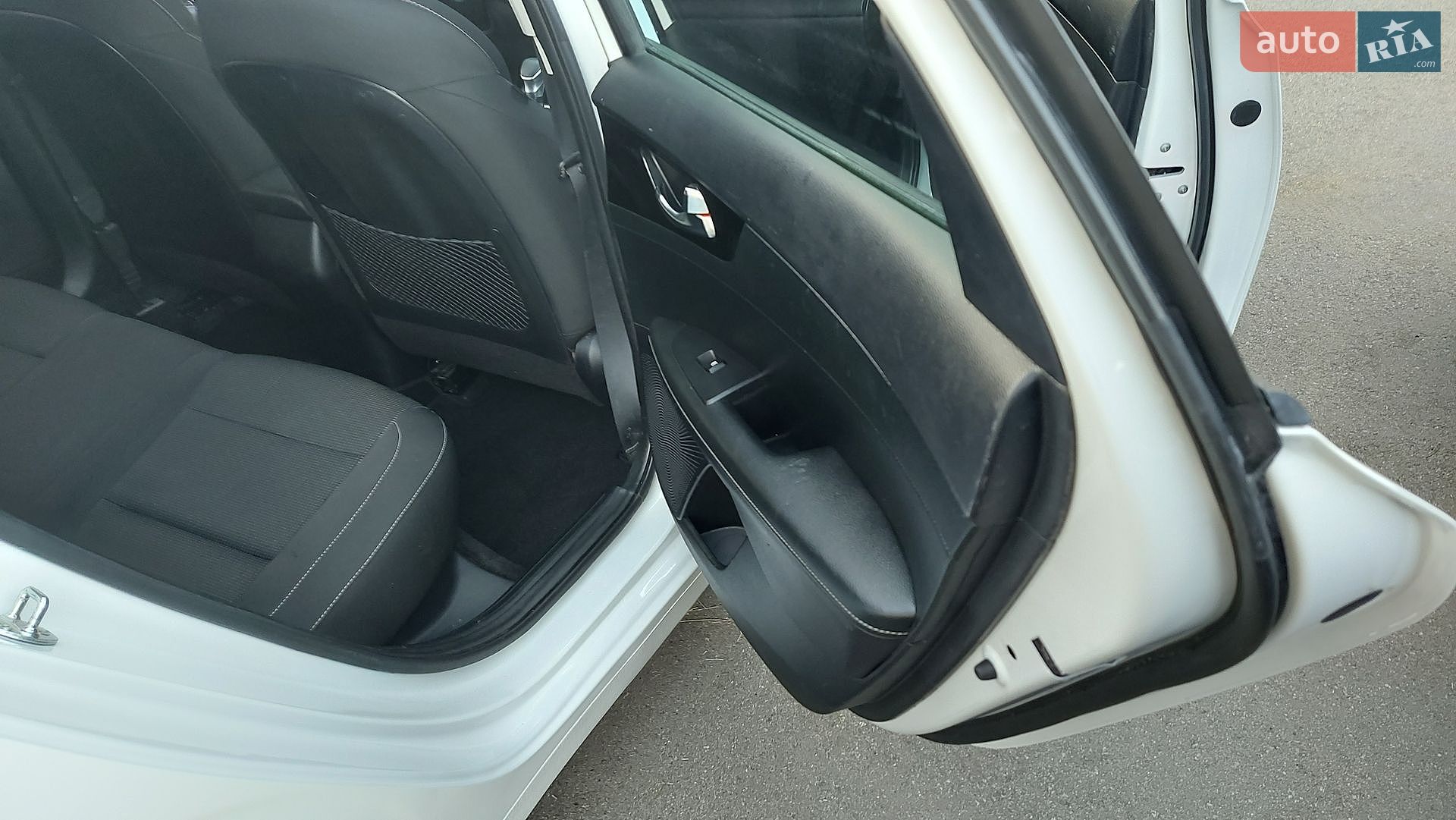 Kia Forte 2020 VIN 3KPF24AD2LE241454 фото оголошення 13 з 21