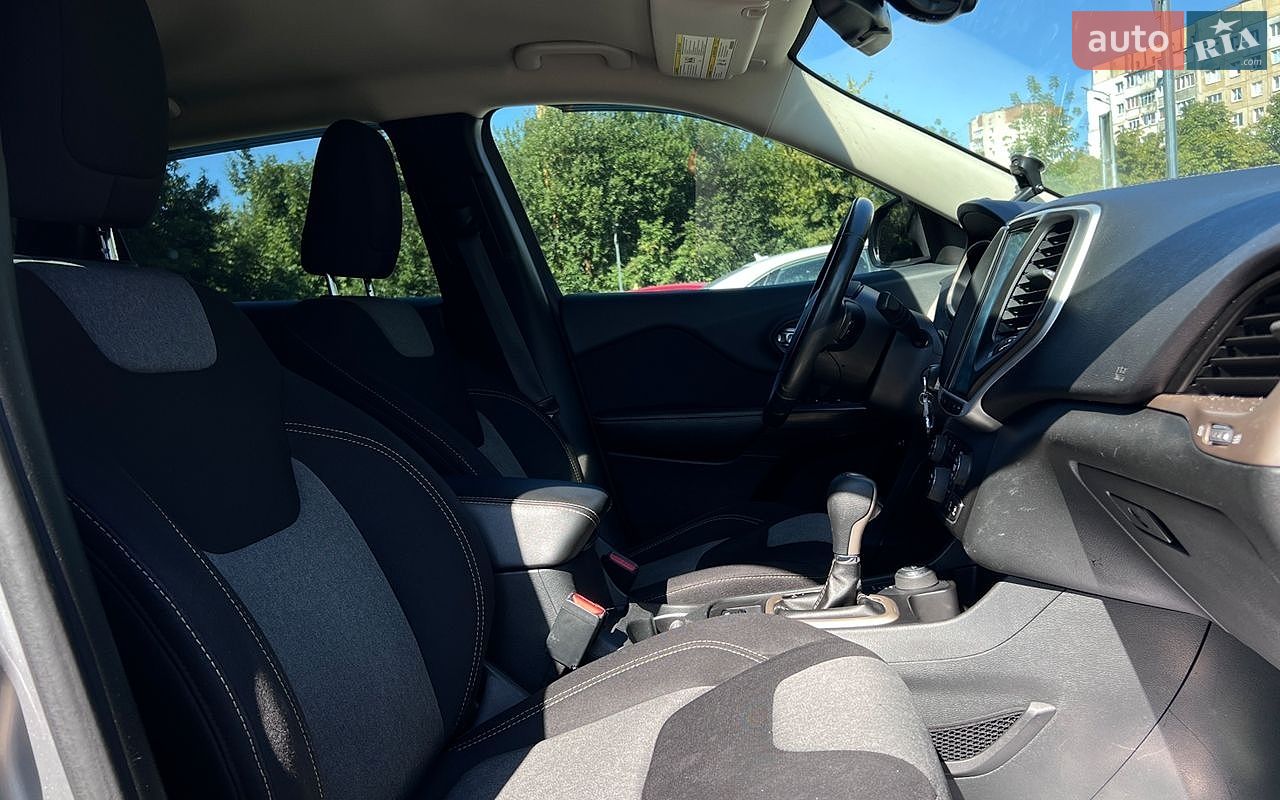 Jeep Cherokee 2016 VIN 1C4PJMAB9GW253036 фото оголошення 21 з 25