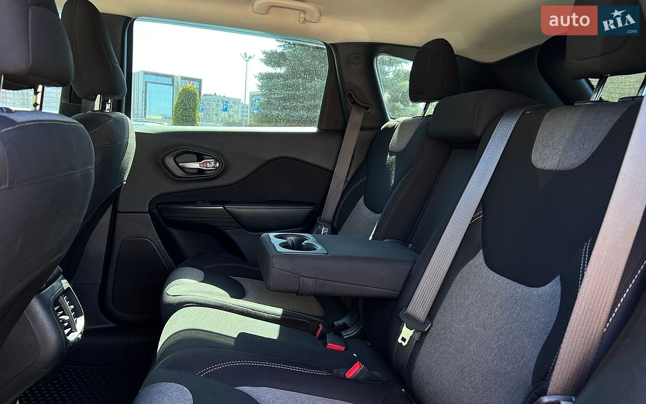 Jeep Cherokee 2016 VIN 1C4PJMAB9GW253036 фото оголошення 25 з 25