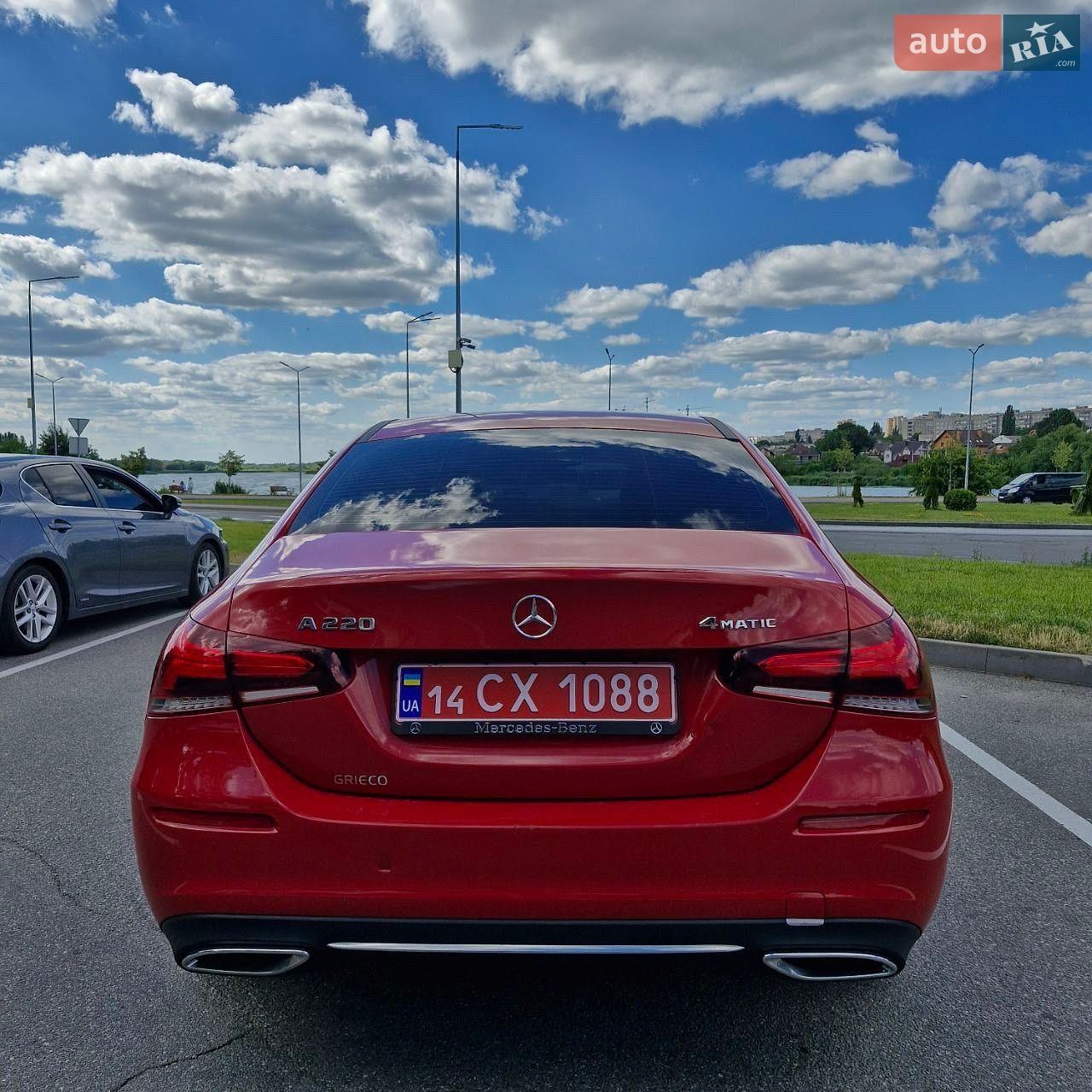 Mercedes-Benz A-Class 2019 VIN WDD3G4FB7KW020504 фото оголошення 2 з 10