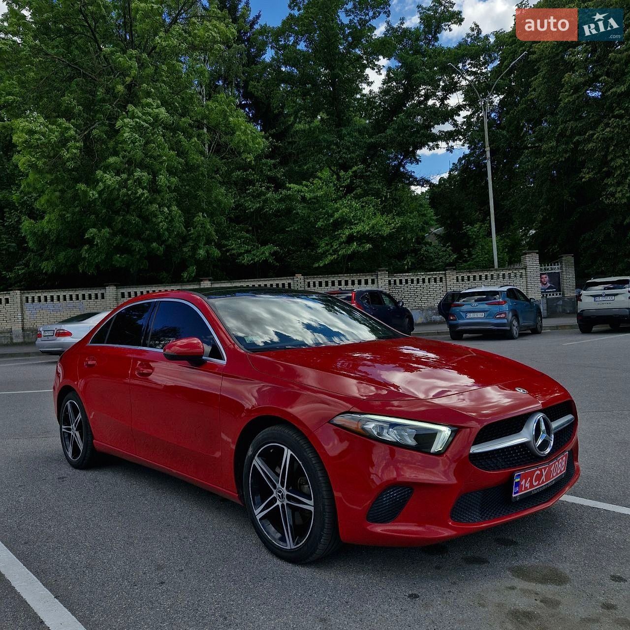 Mercedes-Benz A-Class 2019 VIN WDD3G4FB7KW020504 фото оголошення 6 з 10