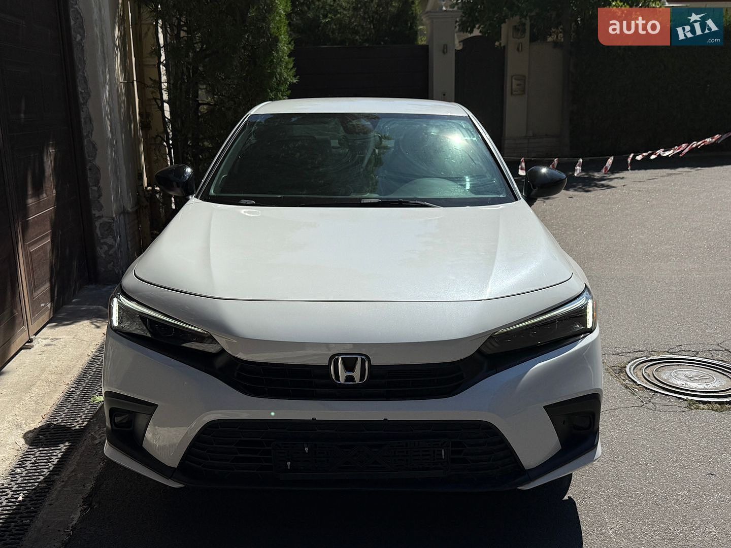 Honda Civic 2024 VIN 2HGFE2F57RH585311 фото оголошення 6 з 22
