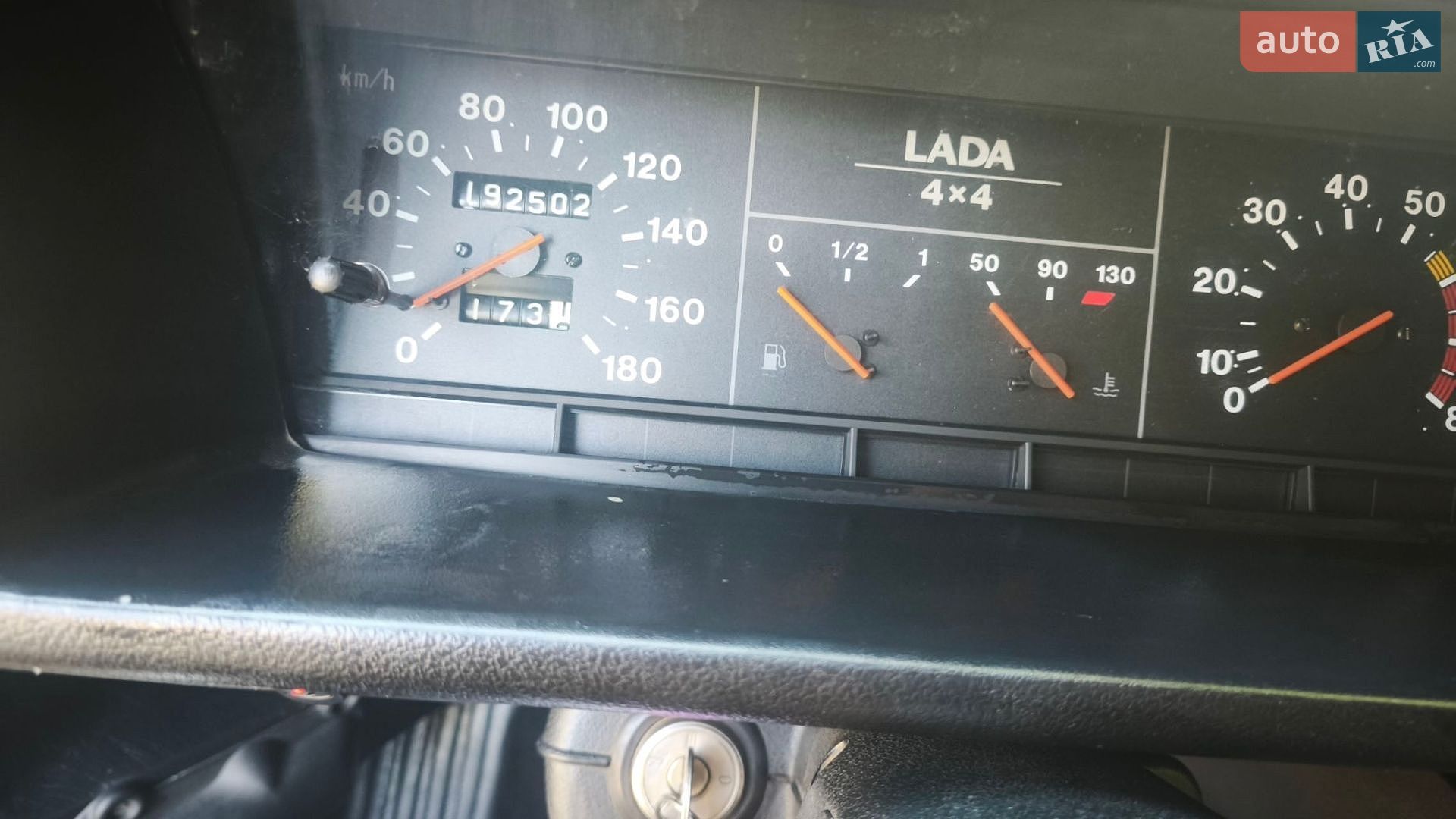 ВАЗ / Lada 21214 / 4x4 2006 VIN XTA21214071832700 фото оголошення 11 з 16