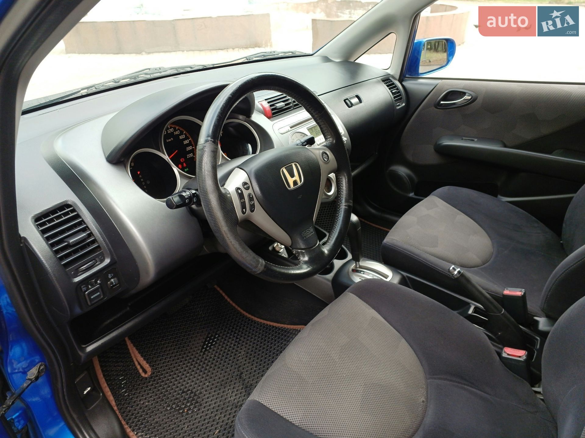 Honda Jazz 2006 VIN JHMGD18906S216048 фото оголошення 19 з 35