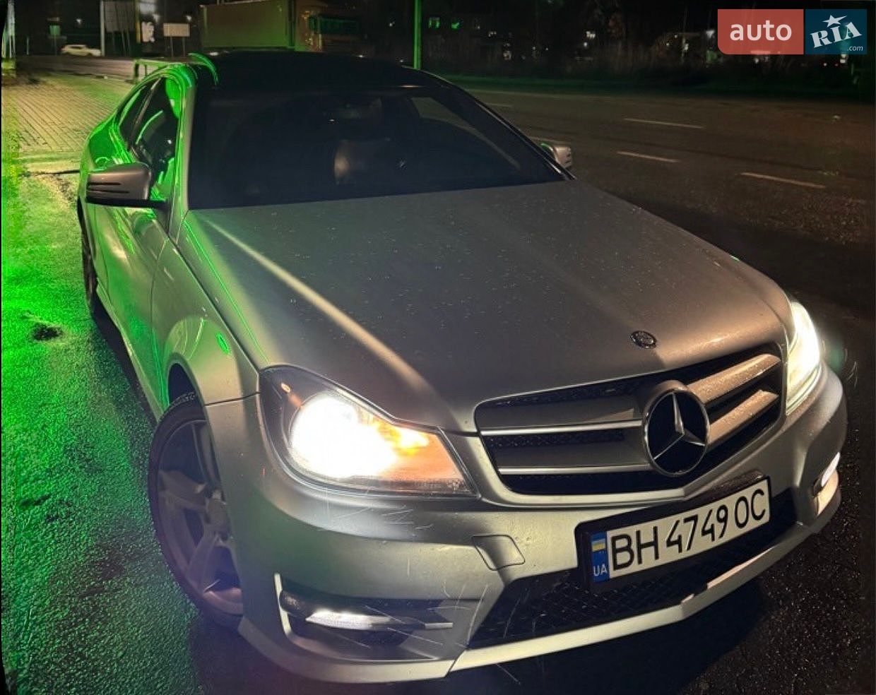 Mercedes-Benz C-Class 2012 VIN WDDGJ4HB3DG055327 фото оголошення 30 з 32