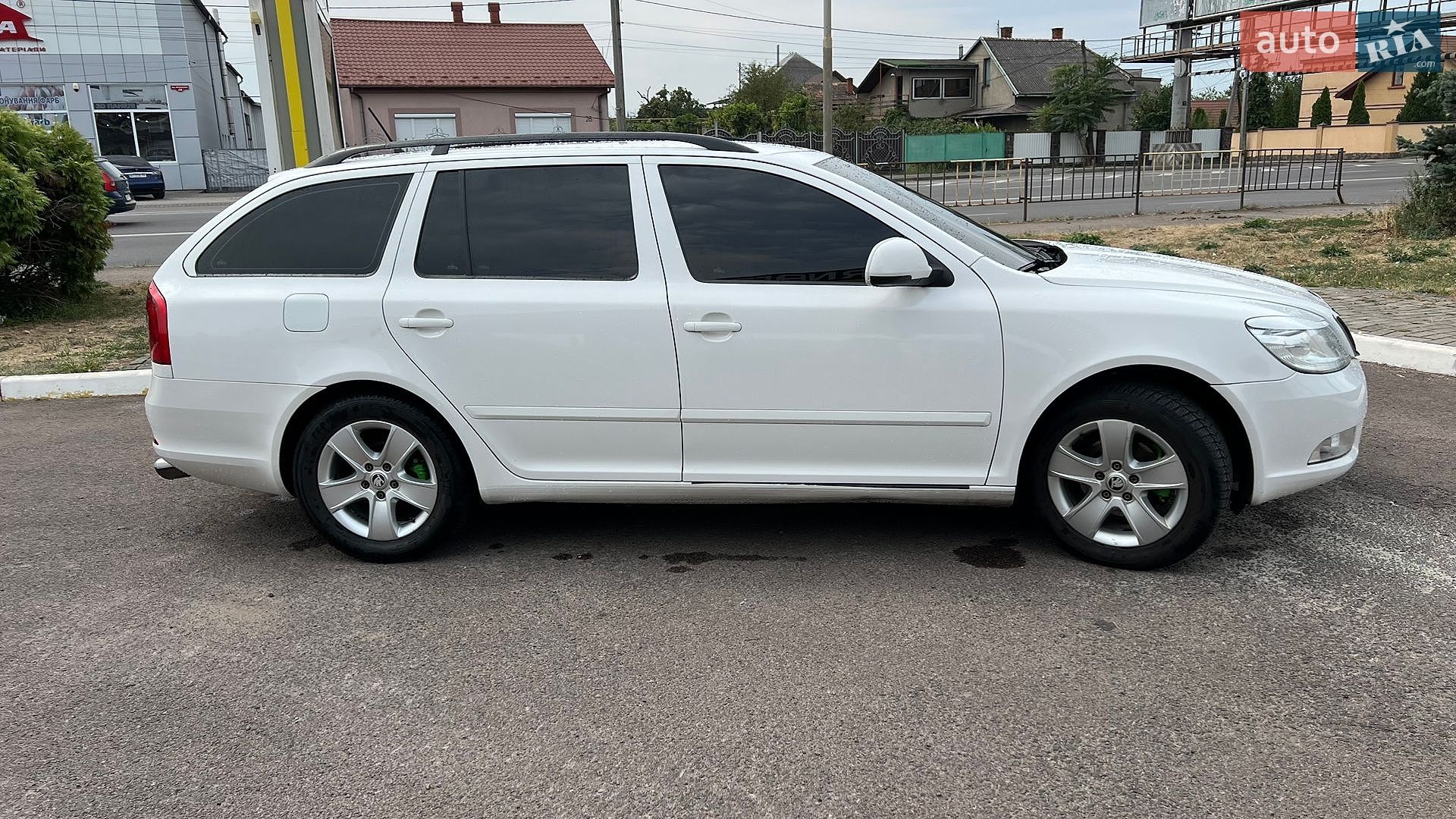 Skoda Octavia 2010 VIN TMBHT61Z0B2054089 фото оголошення 5 з 18