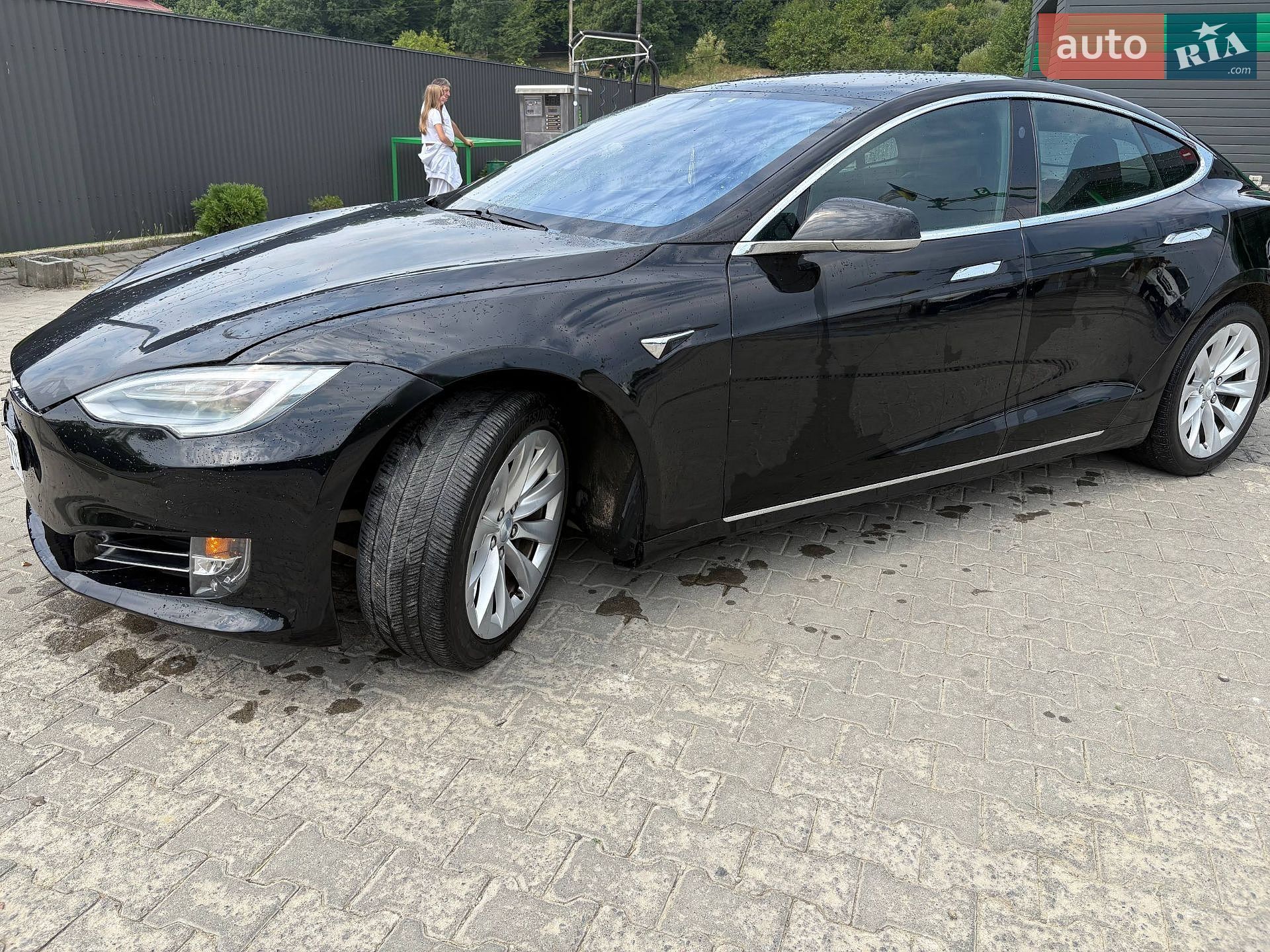 Tesla Model S 2018 VIN 5YJSA1E2XJF286173 фото оголошення 10 з 29