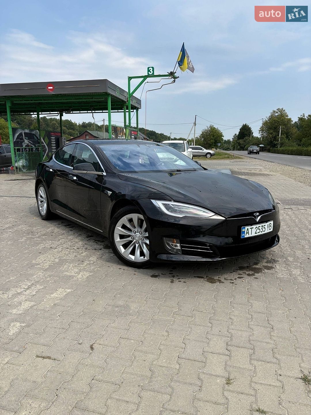 Tesla Model S 2018 VIN 5YJSA1E2XJF286173 фото оголошення 5 з 29
