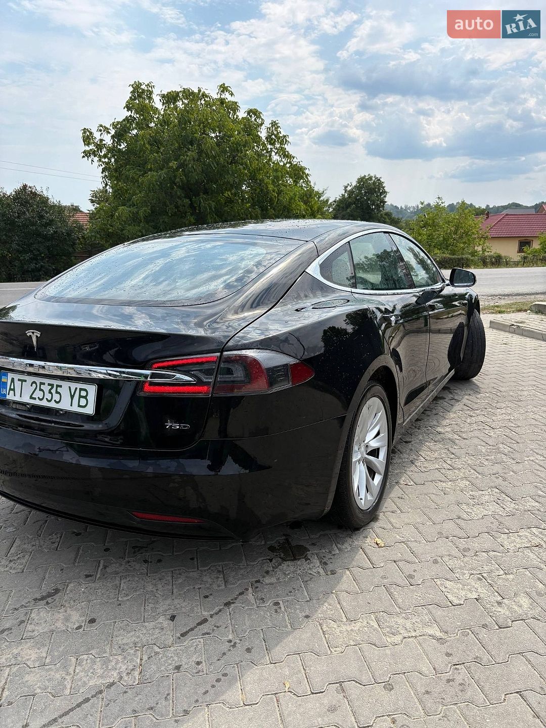 Tesla Model S 2018 VIN 5YJSA1E2XJF286173 фото оголошення 12 з 29