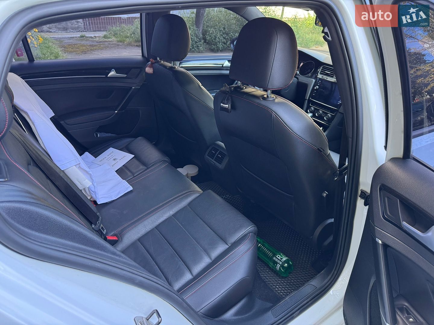 Volkswagen Golf GTI 2016 VIN 3VW447AUXGM061330 фото оголошення 22 з 23