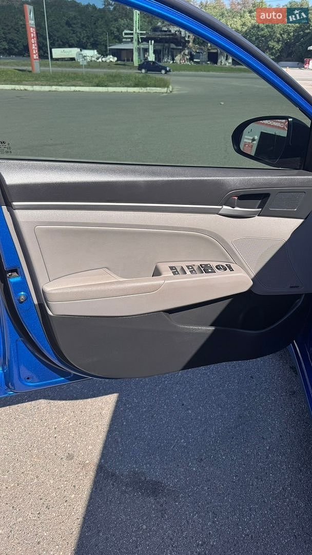 Hyundai Elantra 2016 VIN KMHD84LF0HU291911 фото оголошення 11 з 19