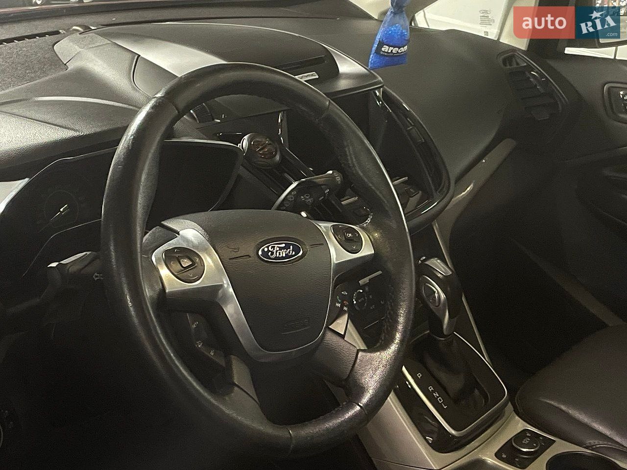 Ford C-Max 2016 VIN 1FADP5BU8GL106706 фото оголошення 10 з 19