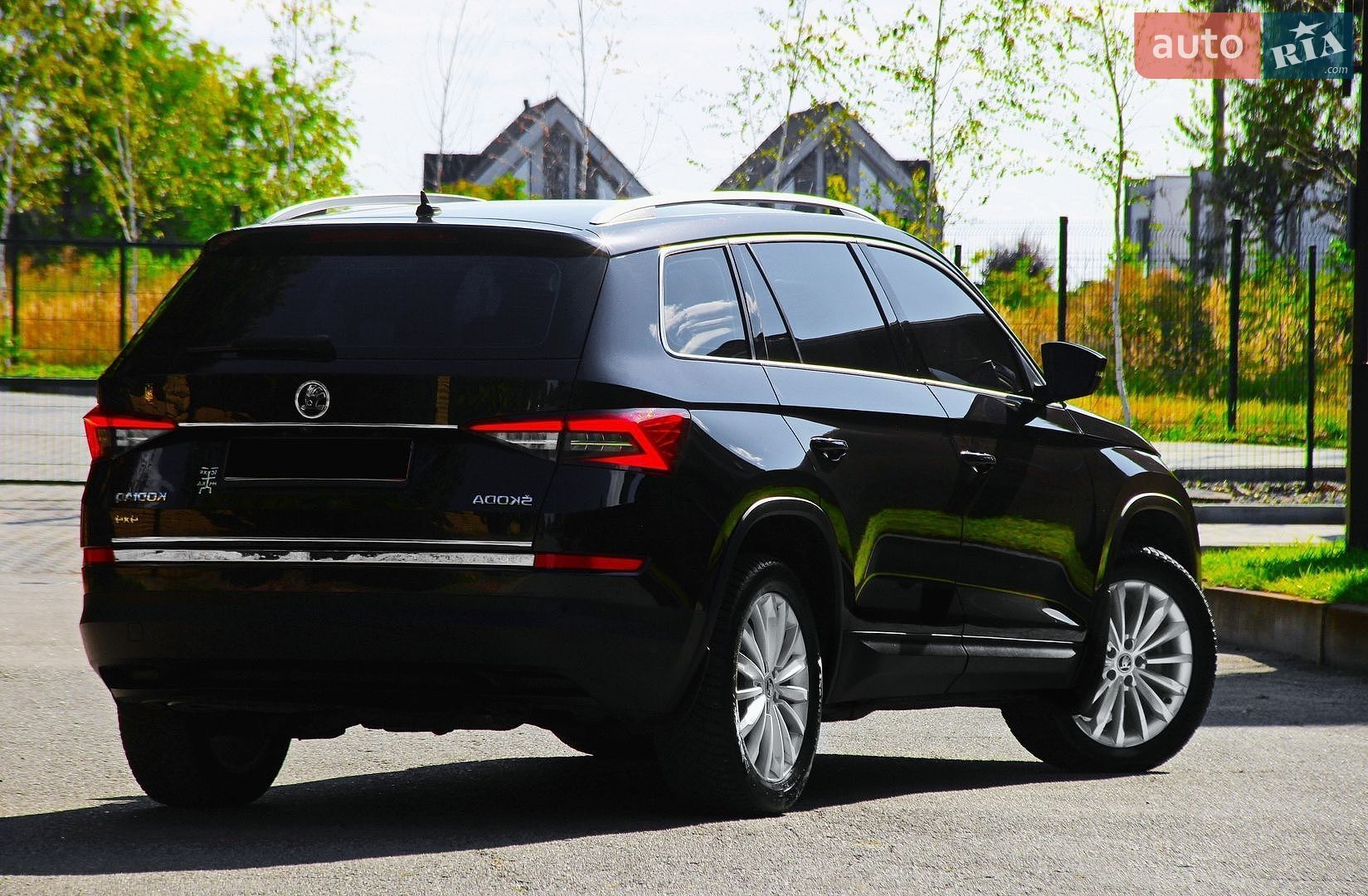 Skoda Kodiaq 2018 VIN TMBLJ6NS0JB400380 фото оголошення 6 з 12