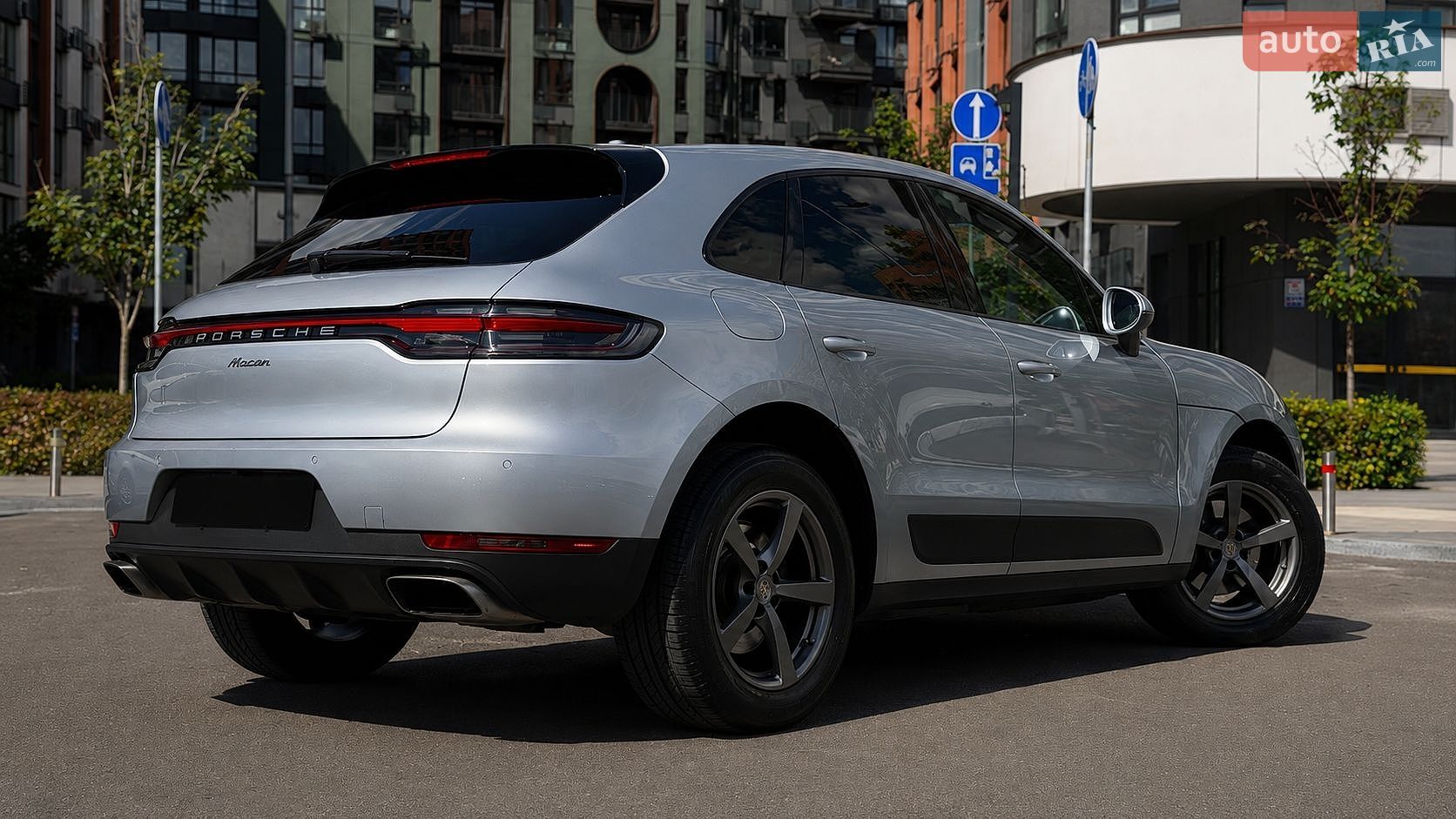 Porsche Macan 2019 VIN WP1AA2A53KLB05297 фото оголошення 5 з 22