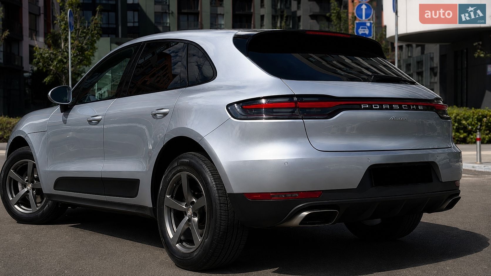 Porsche Macan 2019 VIN WP1AA2A53KLB05297 фото оголошення 7 з 22