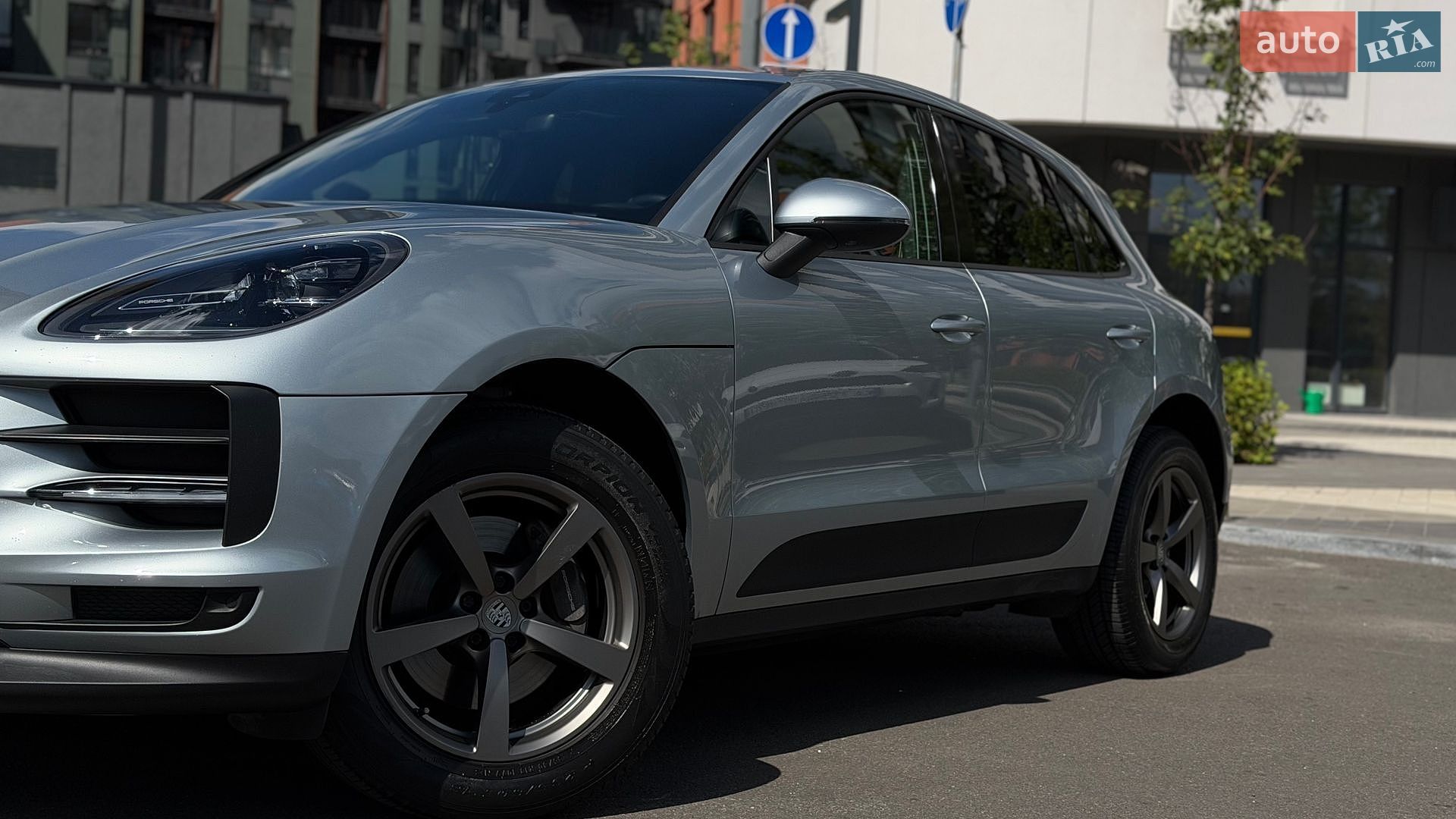 Porsche Macan 2019 VIN WP1AA2A53KLB05297 фото оголошення 3 з 22