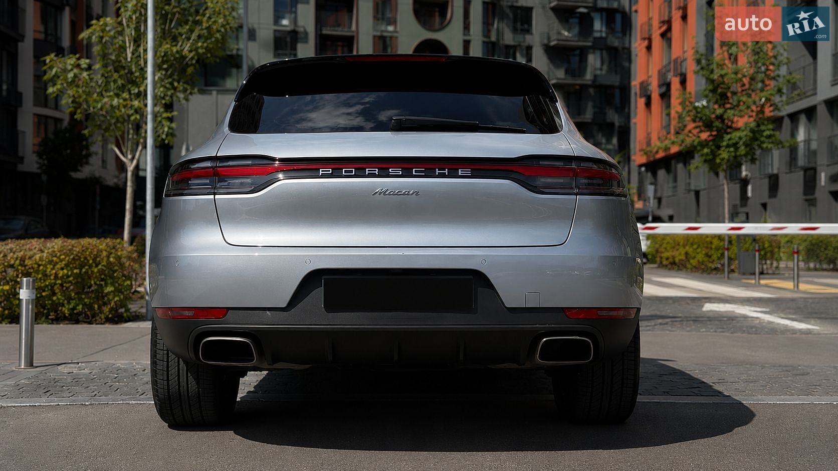 Porsche Macan 2019 VIN WP1AA2A53KLB05297 фото оголошення 8 з 22