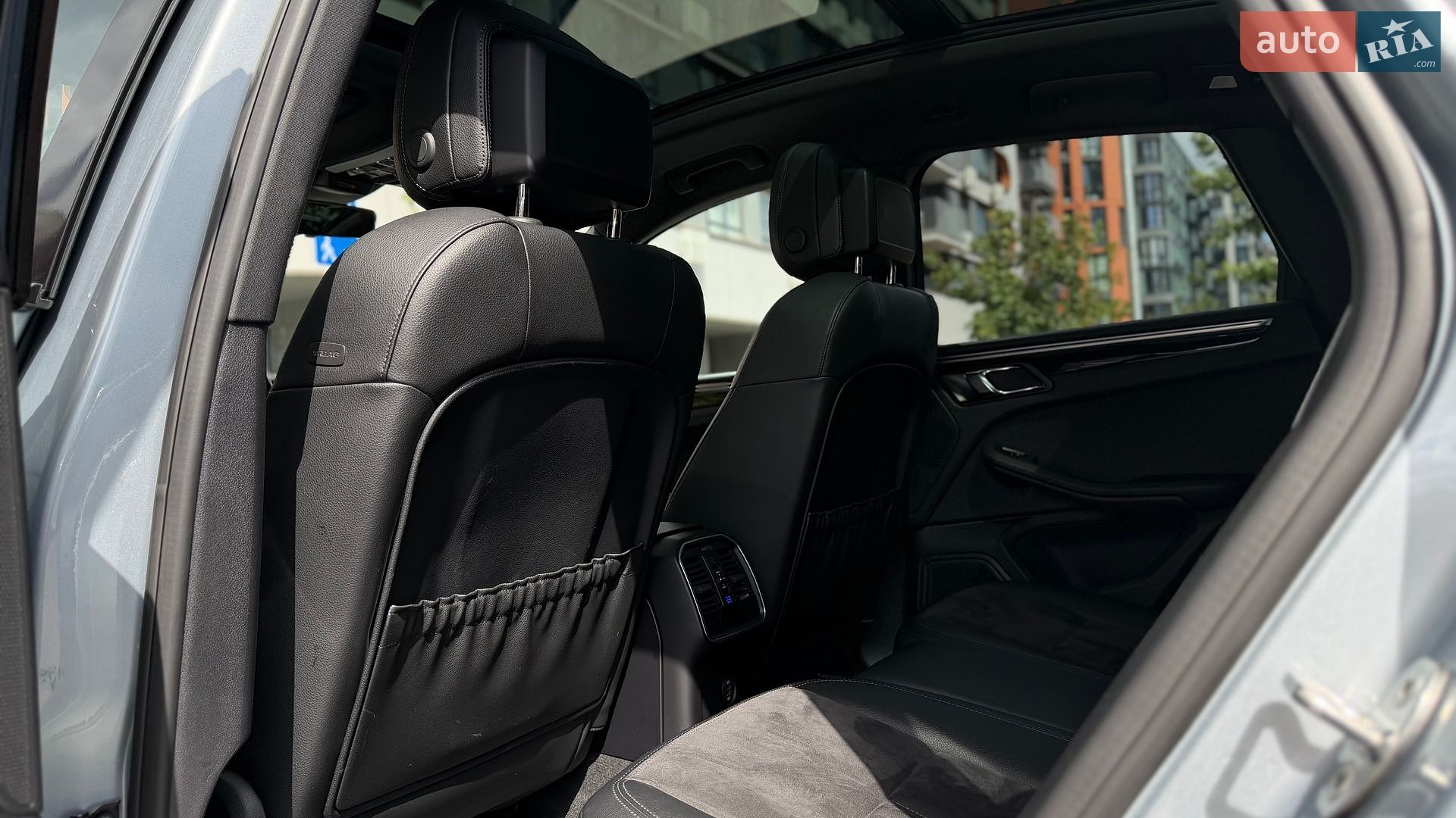 Porsche Macan 2019 VIN WP1AA2A53KLB05297 фото оголошення 17 з 22