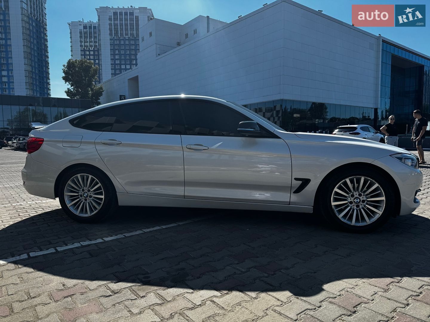 BMW 3 Series GT 2015 VIN WBA3X5C59FD562541 фото оголошення 3 з 37