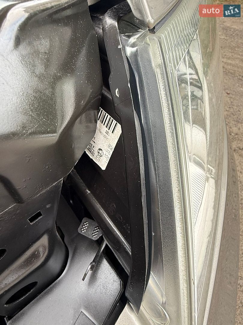 Skoda Octavia 2011 VIN TMBDA61ZXB2143950 фото оголошення 57 з 70