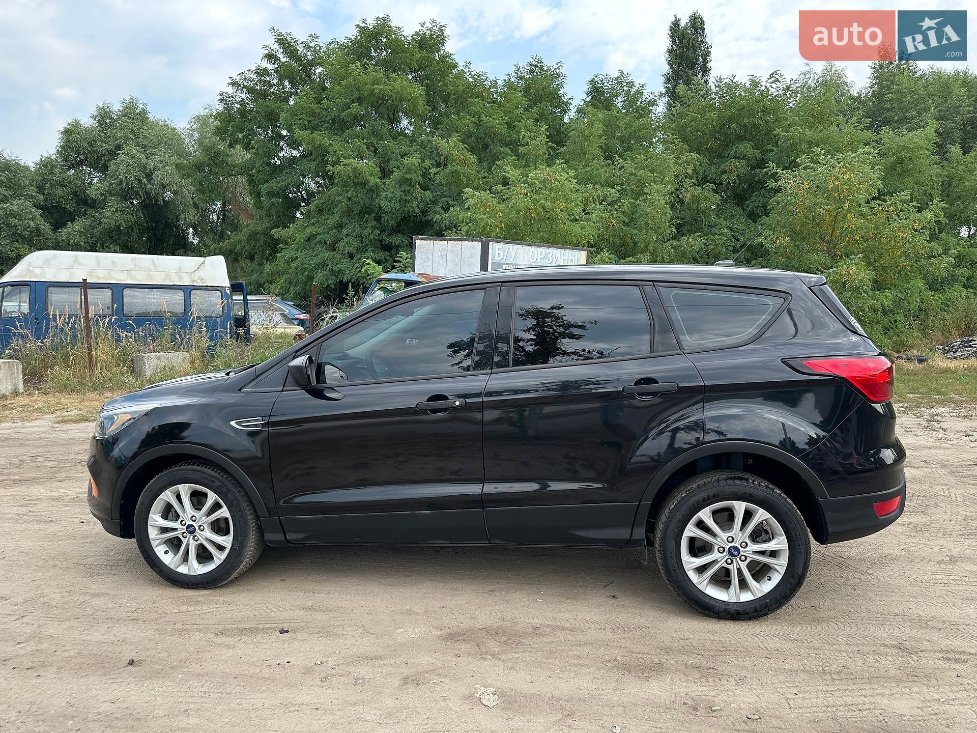 Ford Escape 2019 VIN 1FMCU0F78KUC19656 фото оголошення 10 з 13