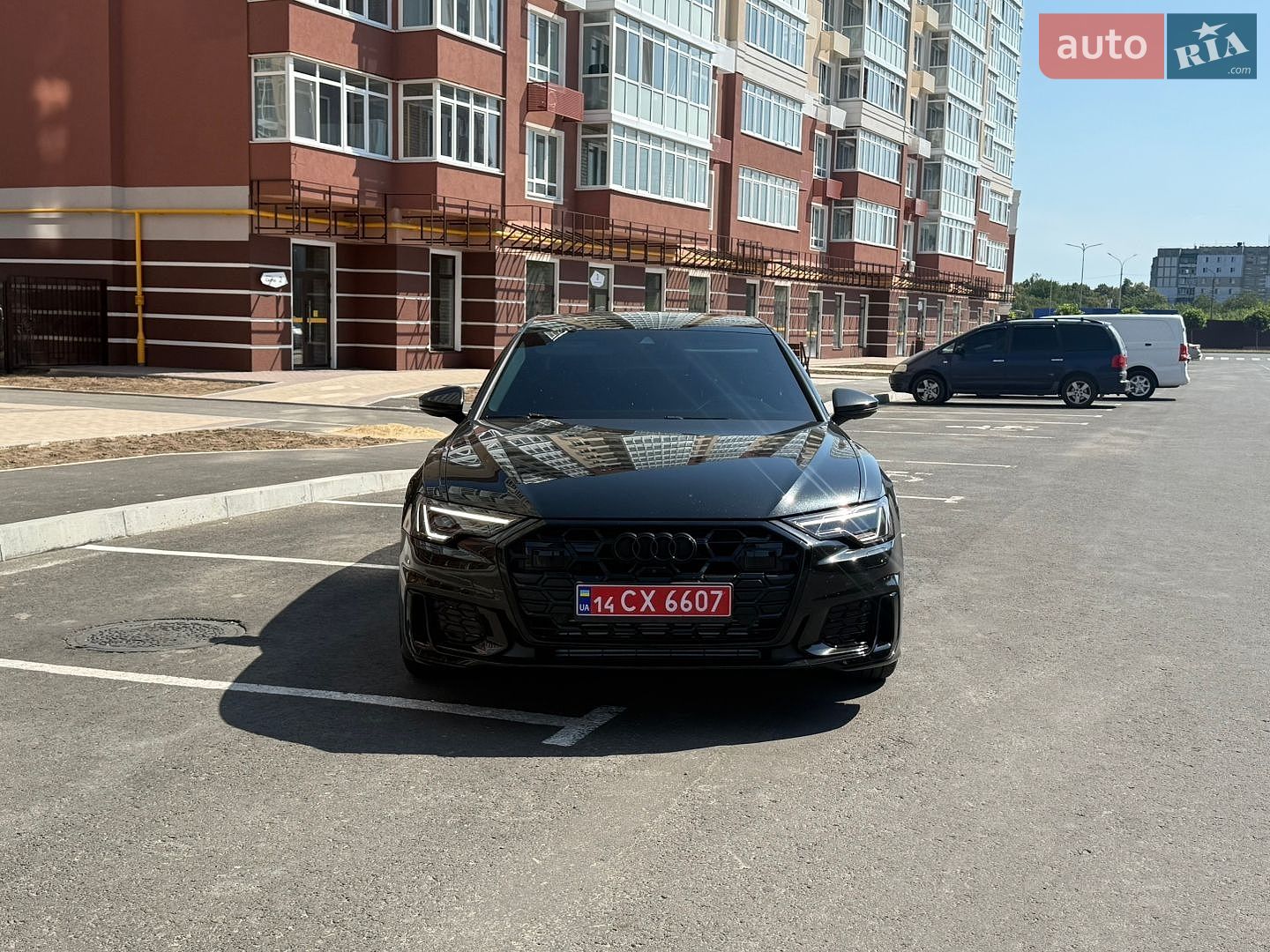Audi A6 2019 VIN WAUL2AF29KN077880 фото оголошення 9 з 16