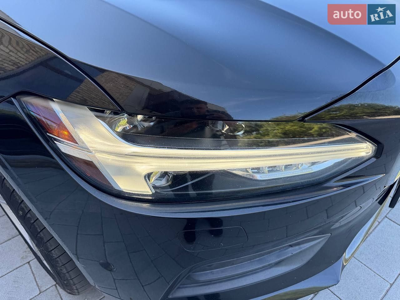 Volvo S90 2017 VIN LVY982AK8JP017920 фото оголошення 21 з 31