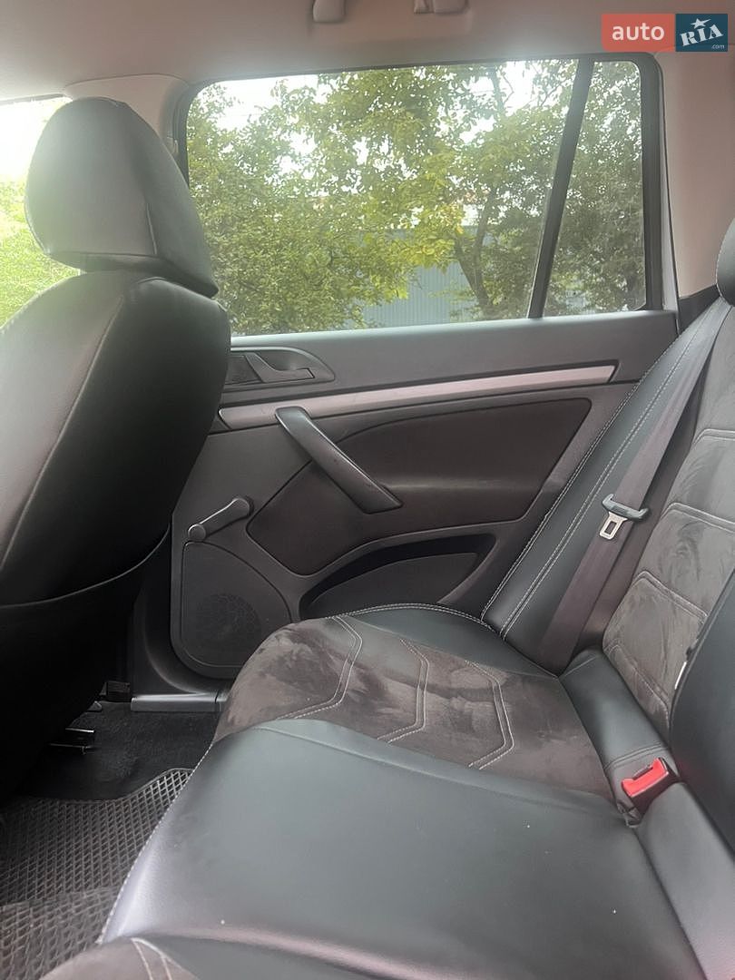 Skoda Octavia 2011 VIN TMBJJ21Z3C8008285 фото оголошення 10 з 14
