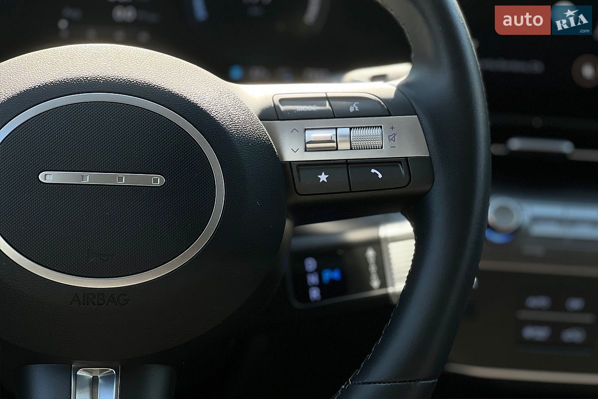 Hyundai Kona Electric 2025 VIN KM8HC3A60SU030606 фото оголошення 14 з 23