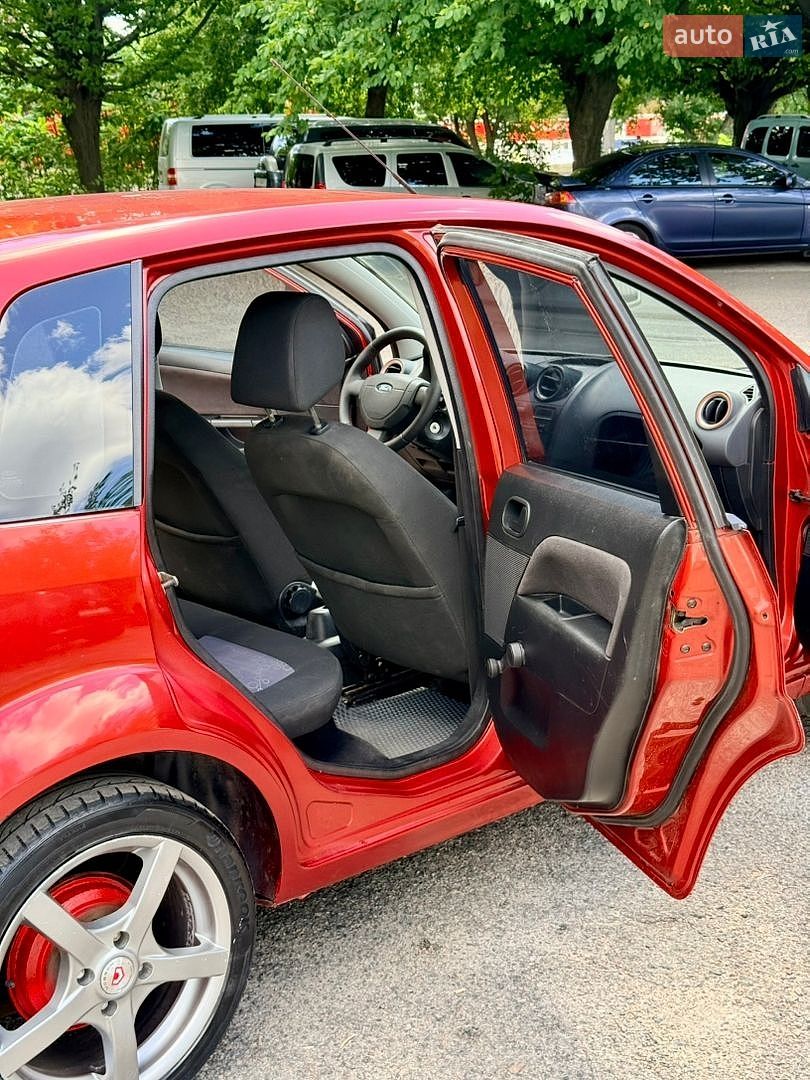 Ford Fiesta 2007 VIN WF0HXXGAJH7T89337 фото оголошення 19 з 21