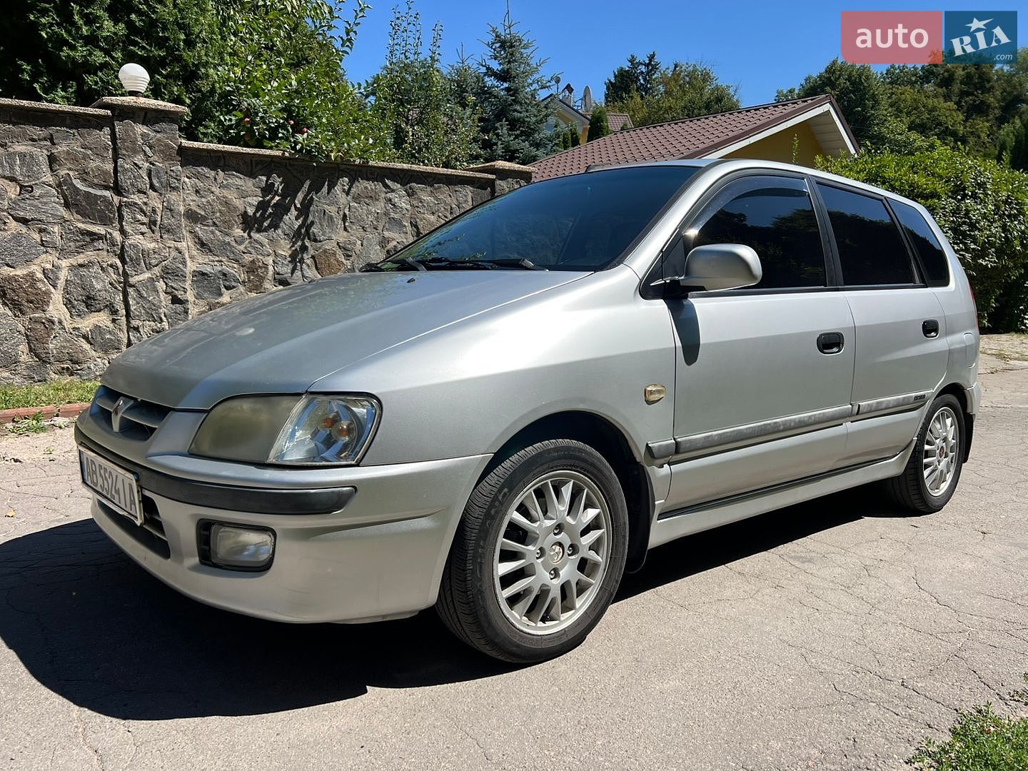 Mitsubishi Space Star 2000 VIN XMCLRDG5A1F014906 фото оголошення 2 з 73
