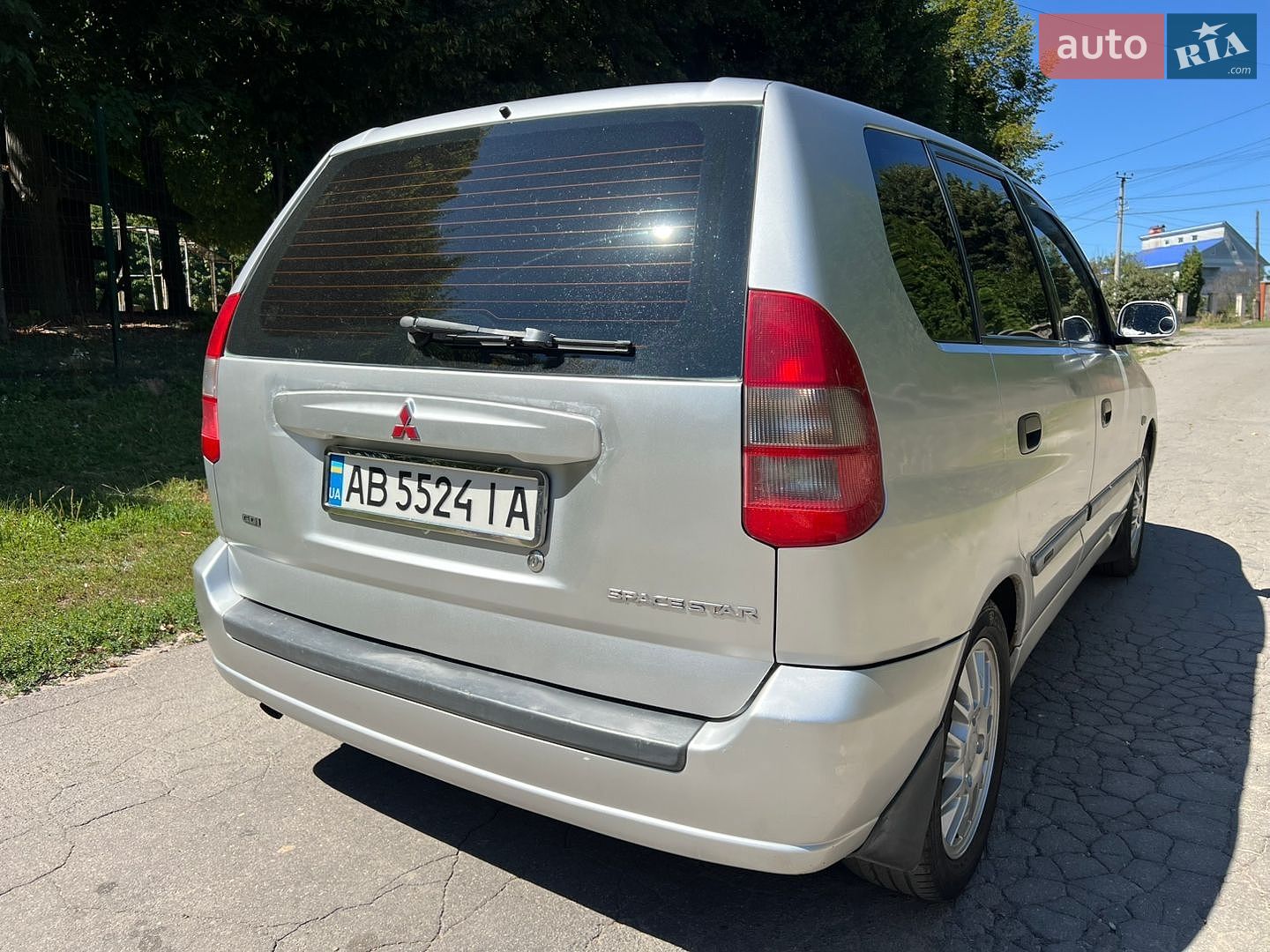 Mitsubishi Space Star 2000 VIN XMCLRDG5A1F014906 фото оголошення 10 з 73