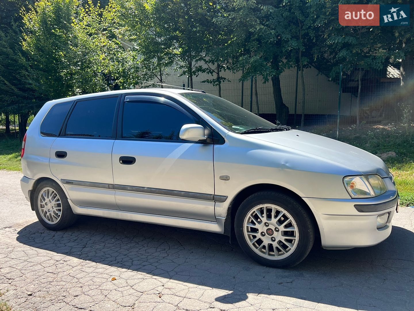 Mitsubishi Space Star 2000 VIN XMCLRDG5A1F014906 фото оголошення 13 з 73