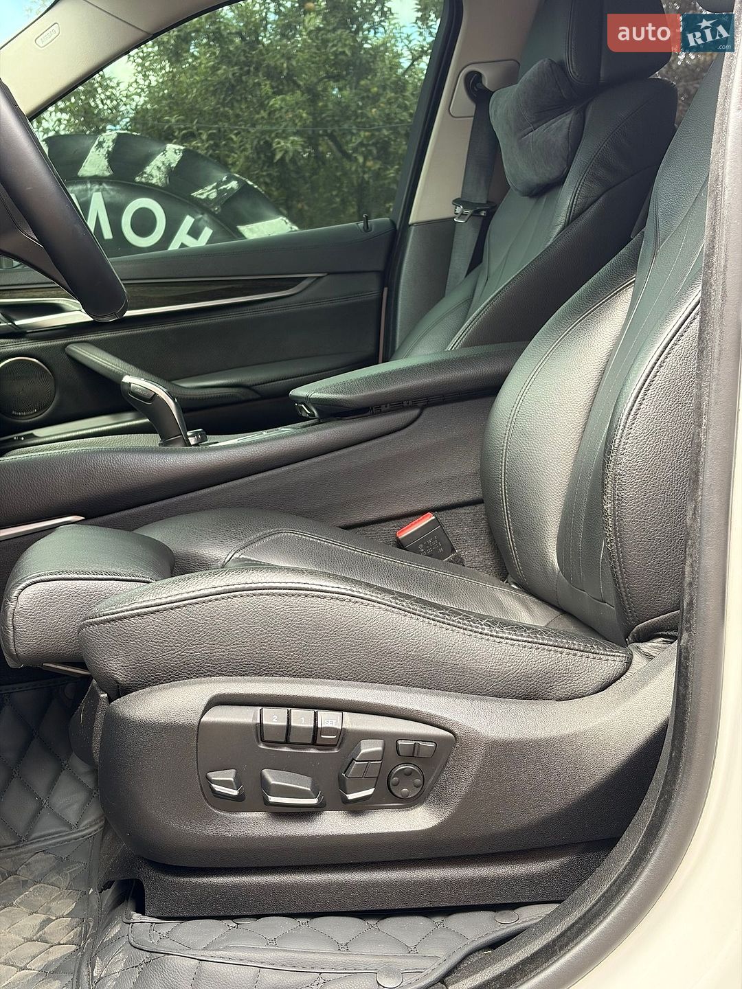 BMW X6 2015 VIN WBAKV210500R26539 фото оголошення 10 з 15