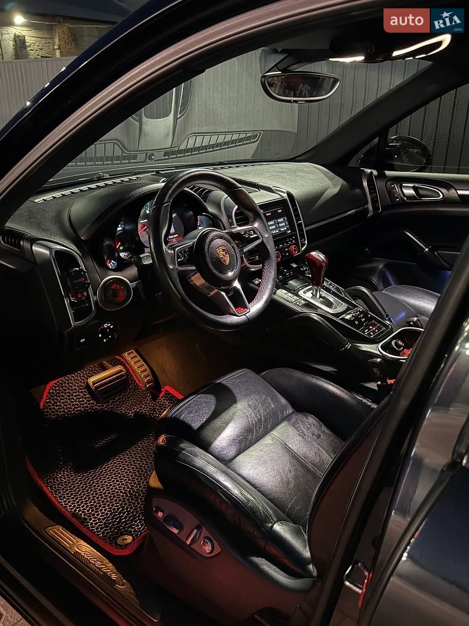 Porsche Cayenne 2011 VIN WP1ZZZ92ZBLA50450 фото оголошення 14 з 15