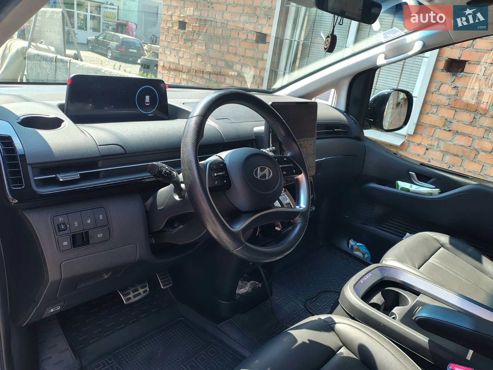 Hyundai Staria 2025 VIN KMHYF811DSU238476 фото оголошення 5 з 7