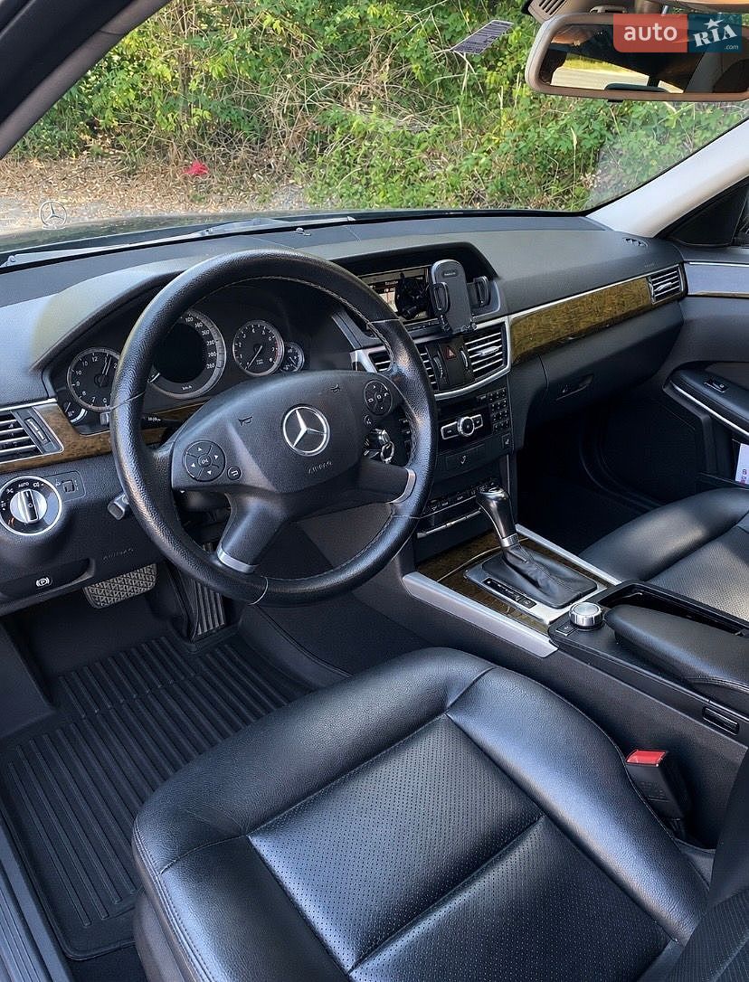 Mercedes-Benz E-Class 2013 VIN WDD2120411A759182 фото оголошення 3 з 6
